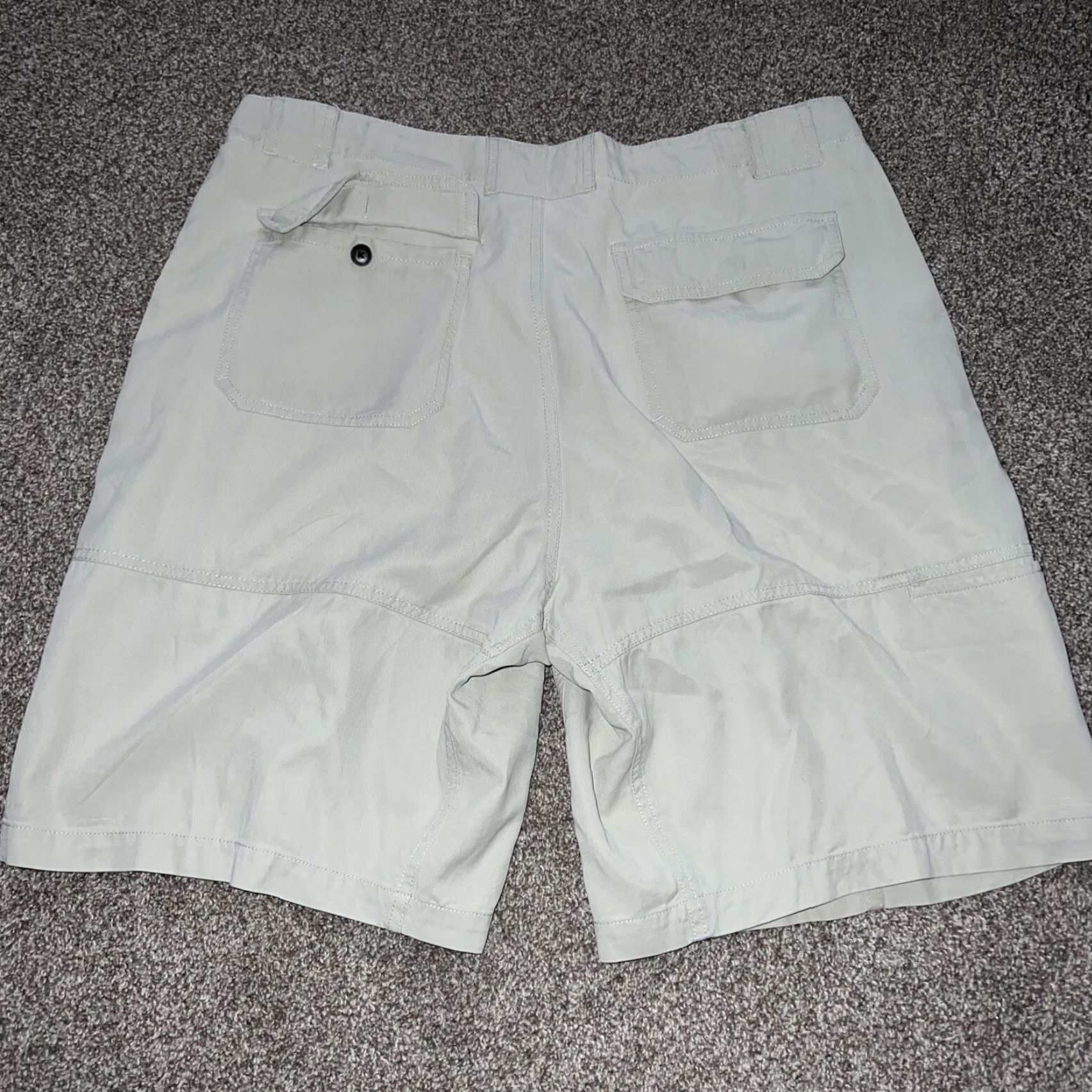 Tommy Bahama Tommy Bahama Shorts Mens Size 36 Beige Relax TM Chino Comfortable Casual Size US 36 / EU 52 - 3 Thumbnail