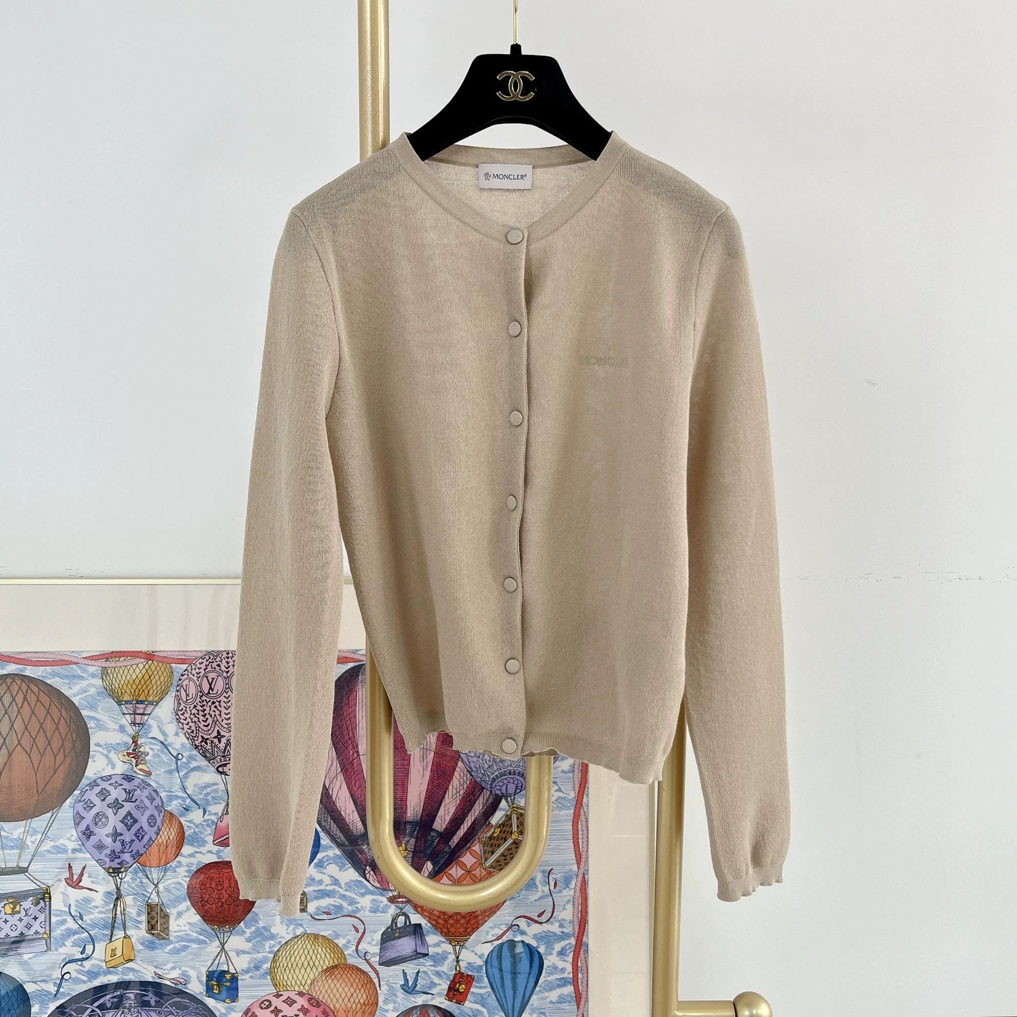 Moncler Moncler Khaki Knit Cardigan XS 6459 Size XS / US 0-2 / IT 36-38 - 1 Thumbnail