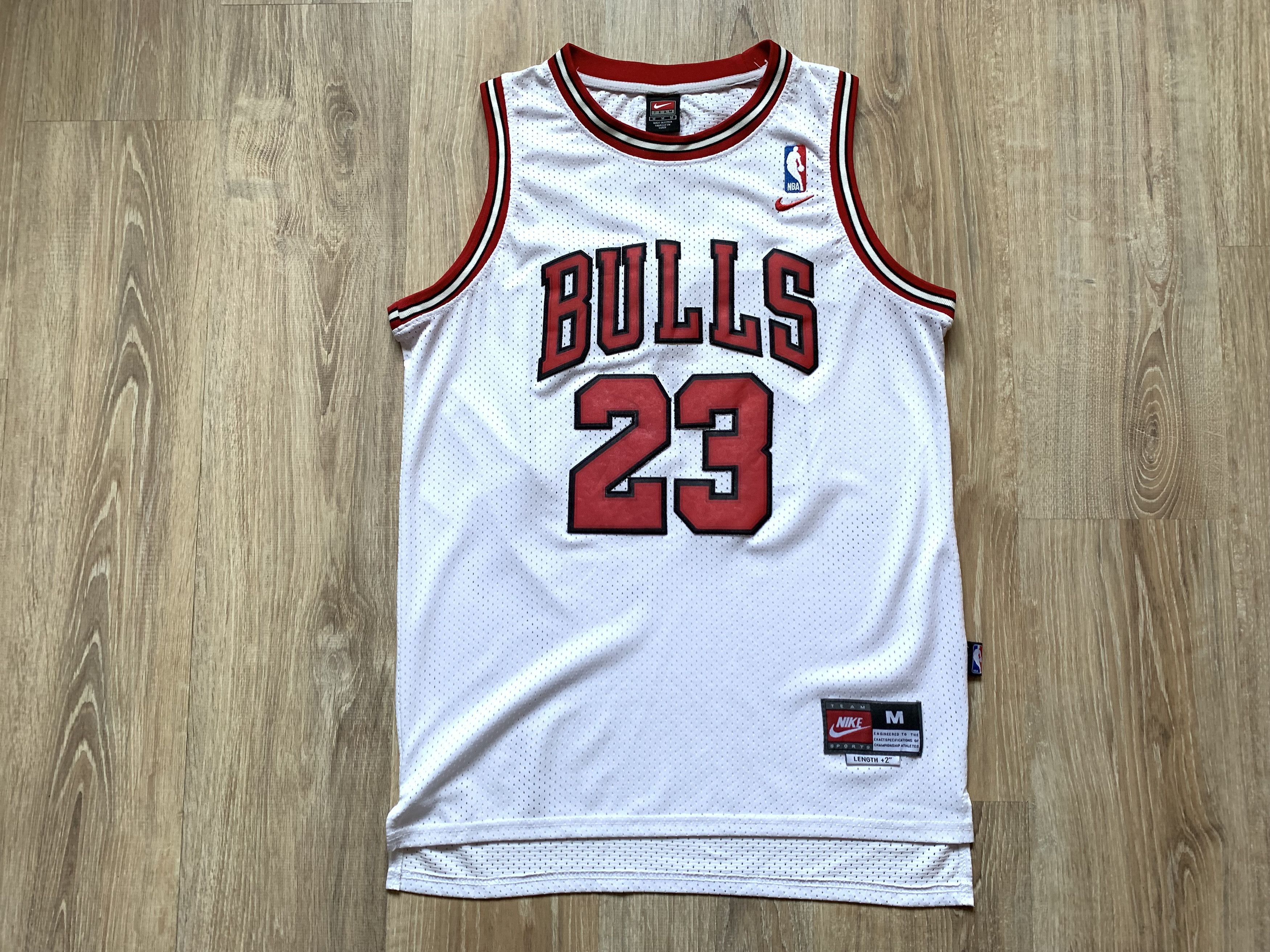 NBA × Vintage Authentic Michael Jordan Nike Chicago Bulls Jersey #23 Size US M / EU 48-50 / 2 - 2 Thumbnail