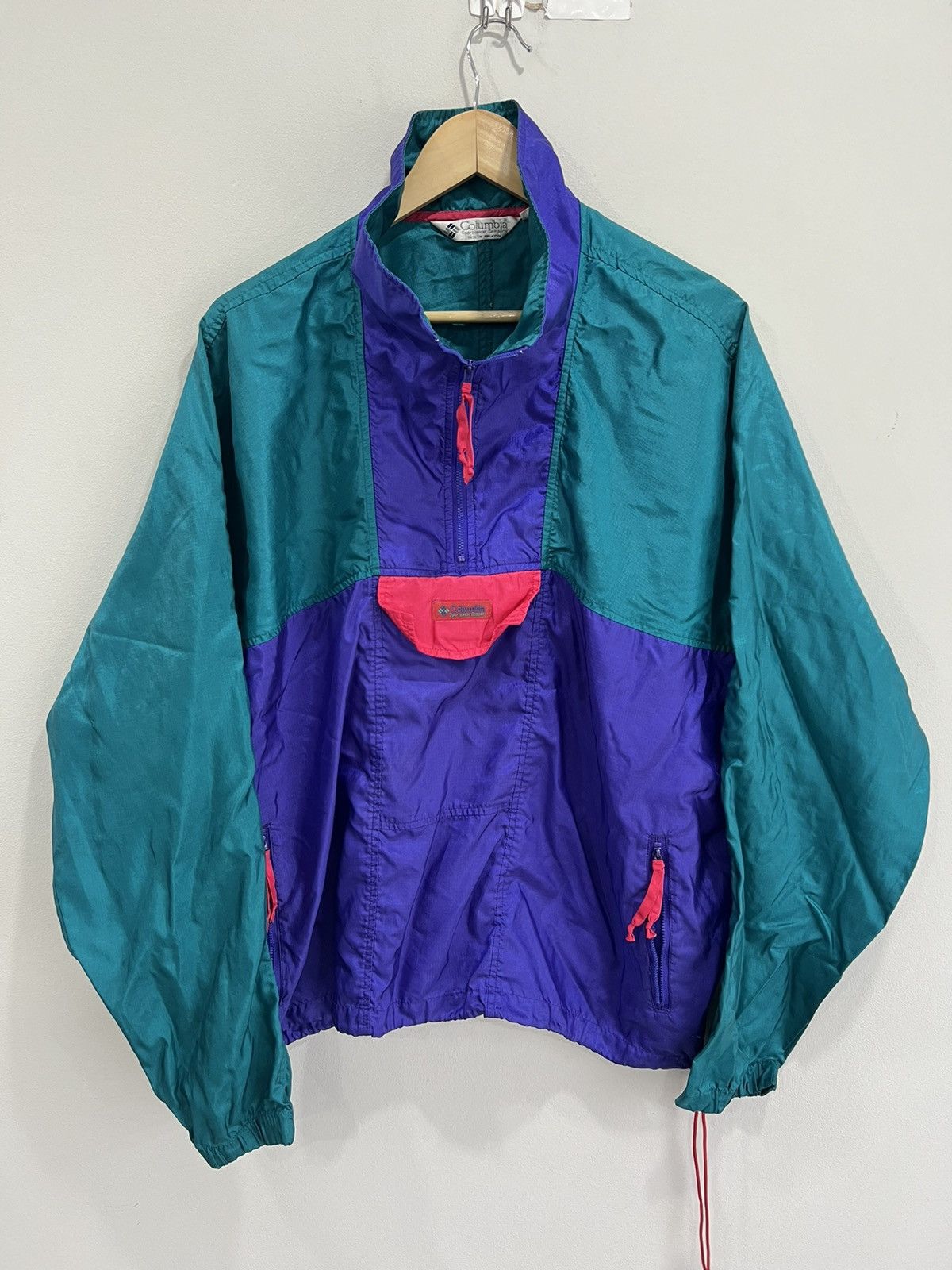 Columbia Vintage Columbia Windbreaker Jacket Size US XL / EU 56 / 4 - 1 Thumbnail