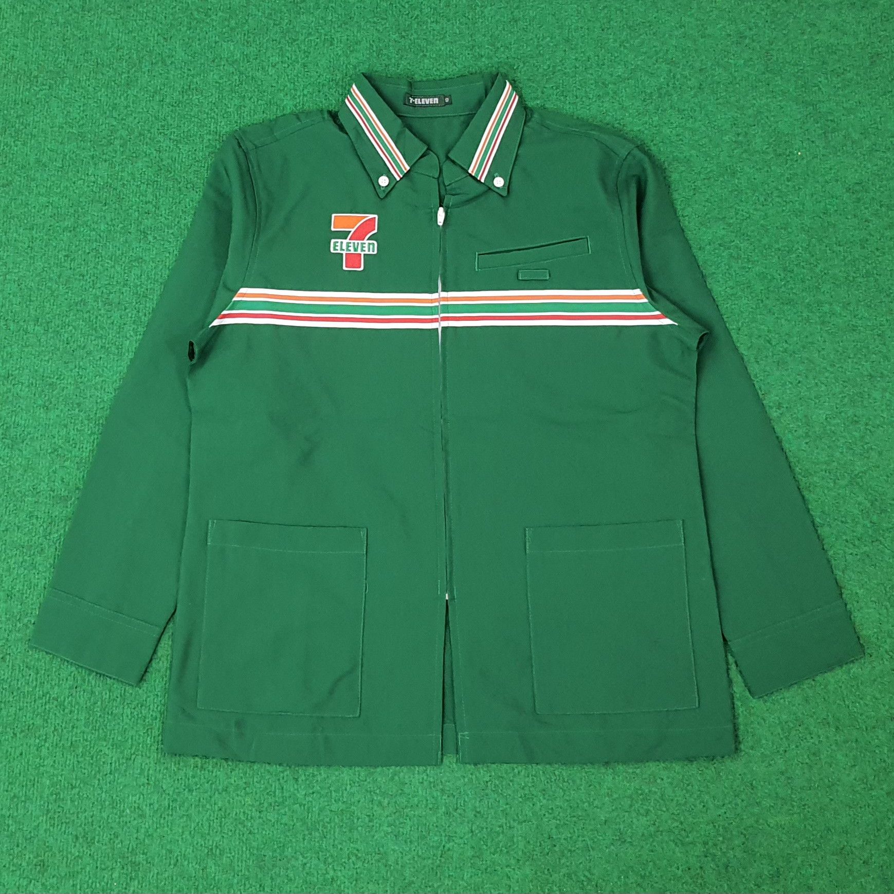 Japanese Brand Vintage 7 Eleven Japan Uniform Staff Jacket C223N39 Size US S / EU 44-46 / 1 - 1 Thumbnail