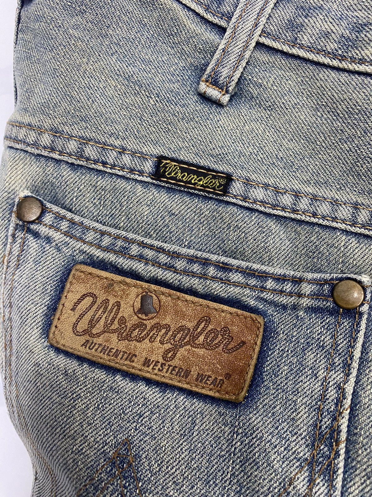 Kapital SELVEDGE DENIM BAGGY WRANGLER 80s FADED DISTRESSED DENIM Size US 27 - 13 Thumbnail