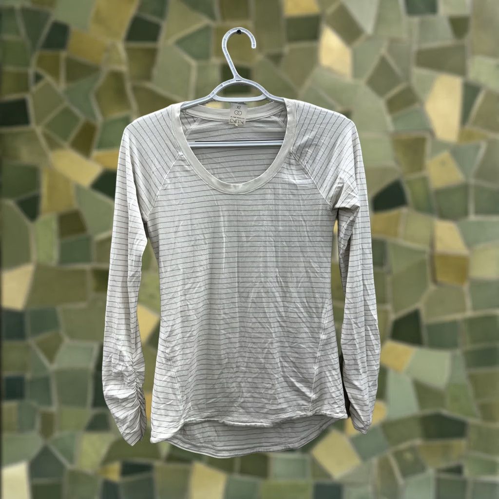 Vintage Calia by Carrie Underwood Top Womens Size XS White Pink Striped Long Sleeve Size XS / US 0-2 / IT 36-38 - 1 Thumbnail