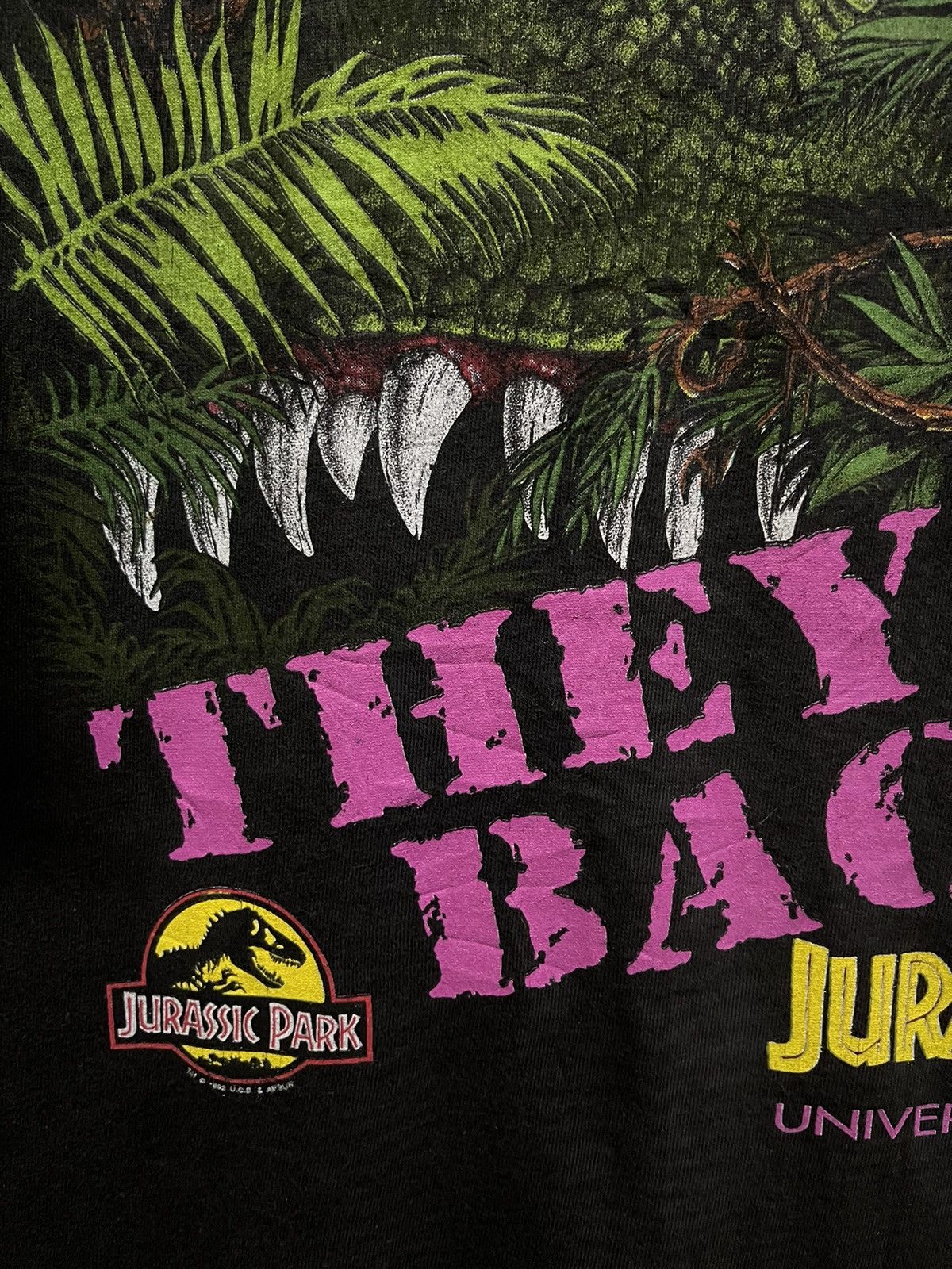 Vintage Vintage Jurassic Park🔥🔥🔥 Size US L / EU 52-54 / 3 - 4 Thumbnail