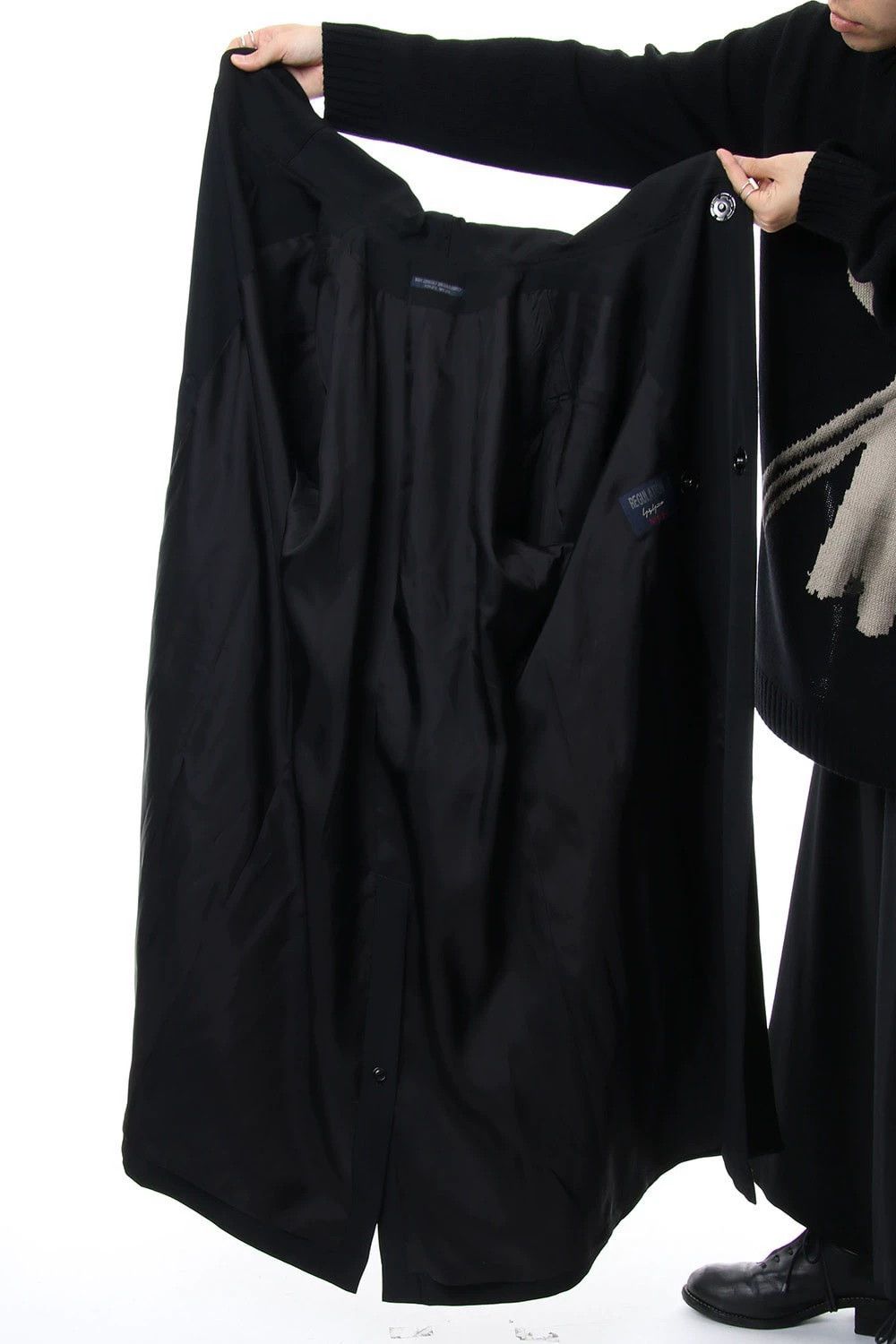 Yohji Yamamoto Yohji Yamamoto Reg Buttonless Boxer Cashmere/Wool 1-4 Size US S / EU 44-46 / 1 - 3 Thumbnail