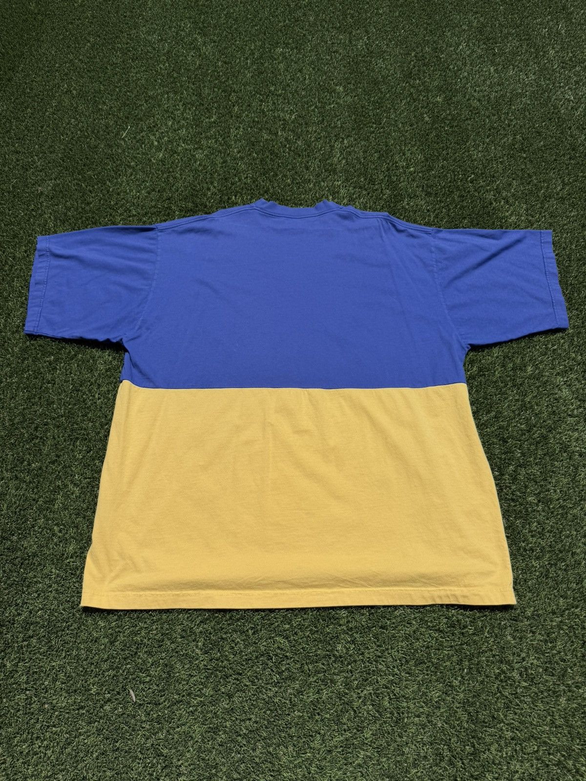 Balenciaga 2022 Paris Fashion Week Balenciaga Ukraine Flag Shirt Size US XXL / EU 58 / 5 - 2 Thumbnail