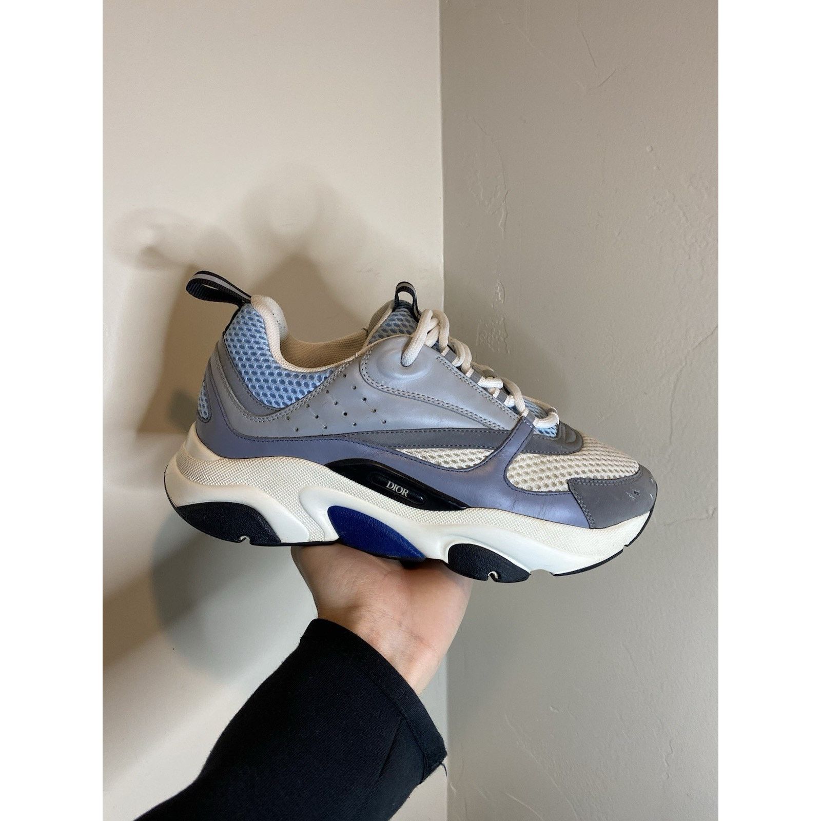 Dior Dior B22 ‘White Blue’| Size 39 EU ( 6 US ) Size US 6 / EU 39 - 3 Thumbnail