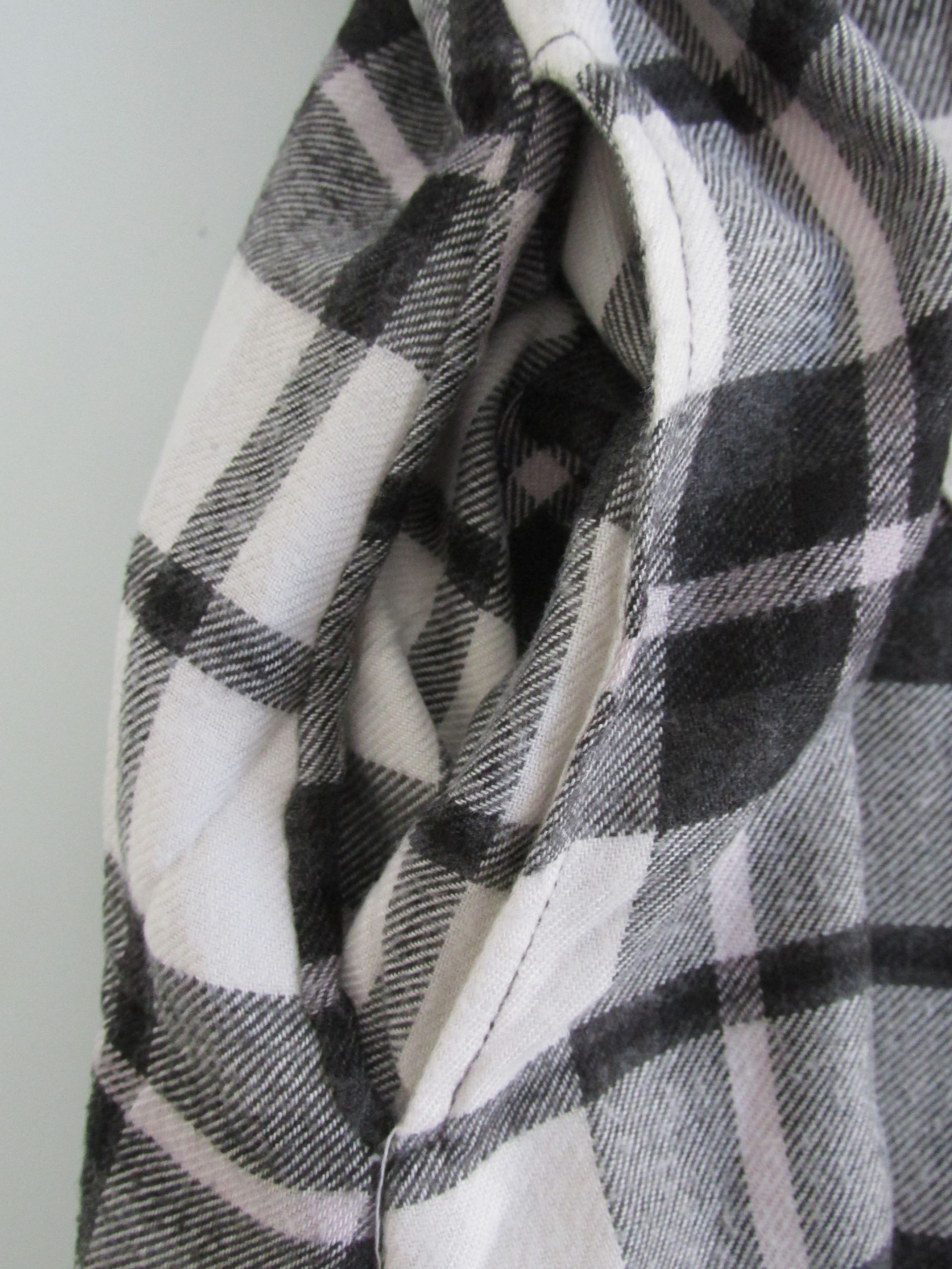 American Eagle Outfitters American Eagle Women's Soft Flannel Pleated Shirt Size Small Size S / US 4 / IT 40 - 5 Thumbnail
