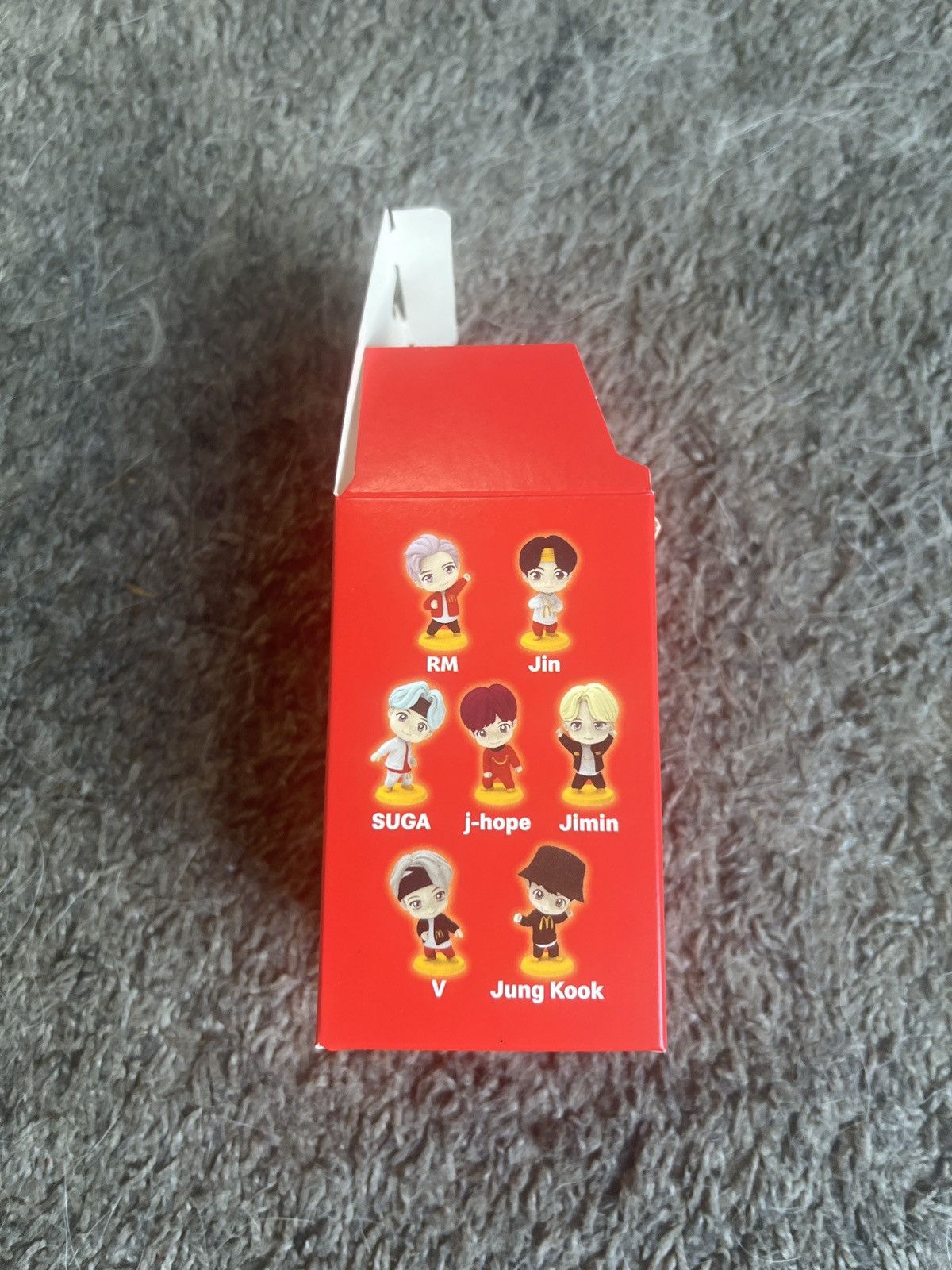 Hypebeast 2025 McDonald’s TinyTAN Suga Figure Size ONE SIZE - 8 Thumbnail