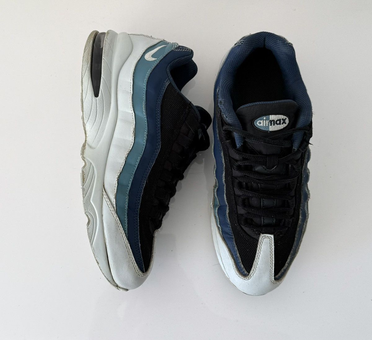 Nike Vintage Nike Air Max 95 Y2K Rare Drill Sk8 Ocean Sneakers Size US 7 / EU 40 - 21 Thumbnail