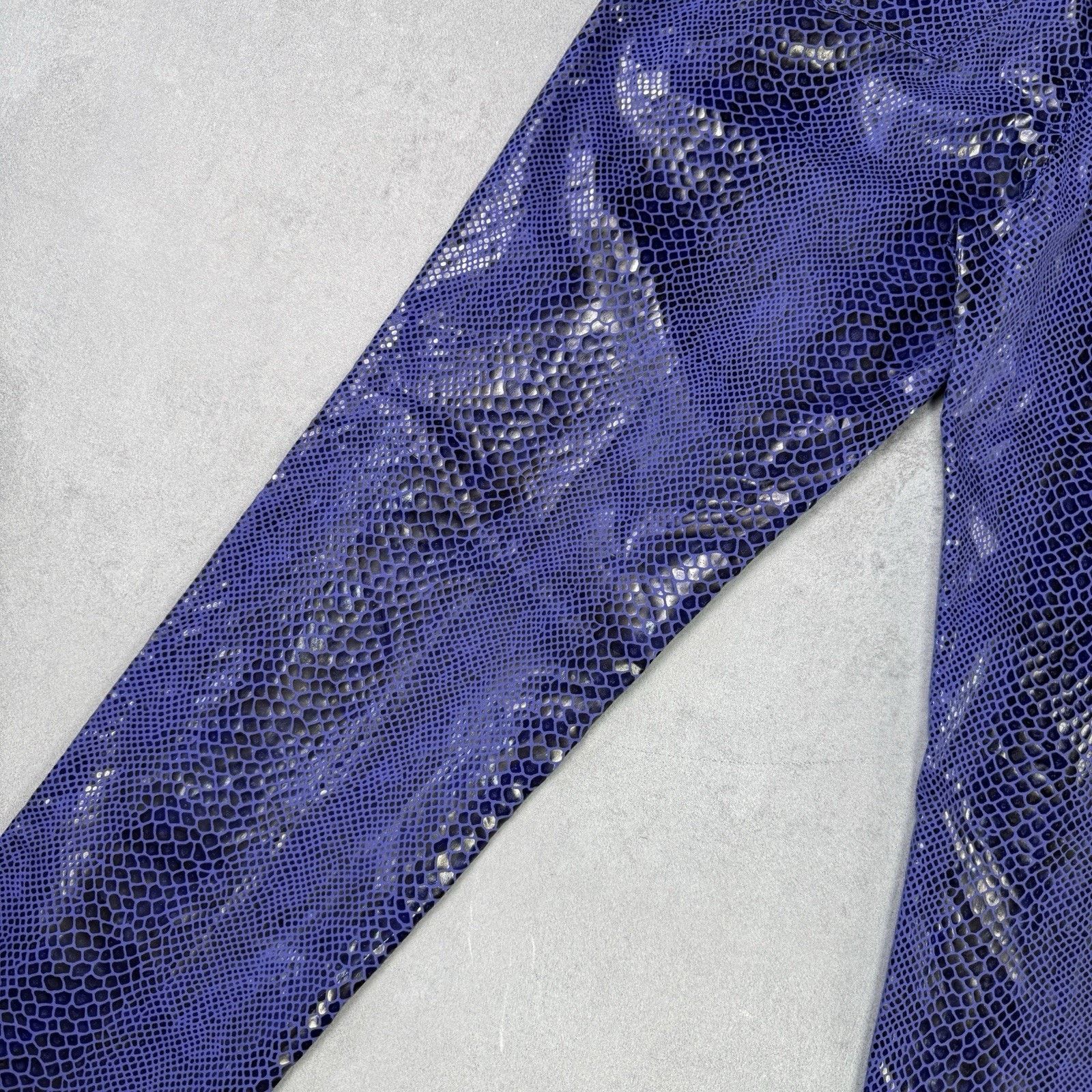 Kenzo Vintage Kenzo Jeans Snake Pattern Pants Purple Size 44 Size 30" / US 8 / IT 44 - 19 Thumbnail