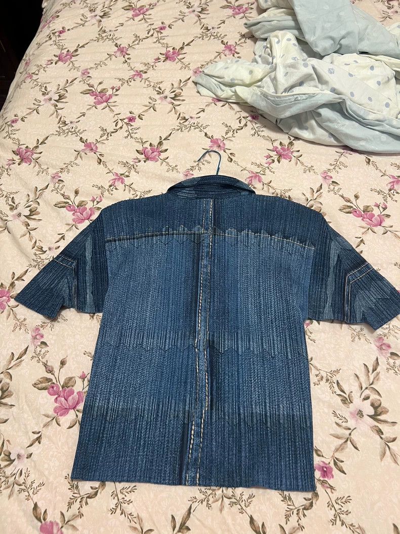 Issey Miyake Issey Miyake size:4 Blue pleated cardigan Size S / US 4 / IT 40 - 3 Thumbnail