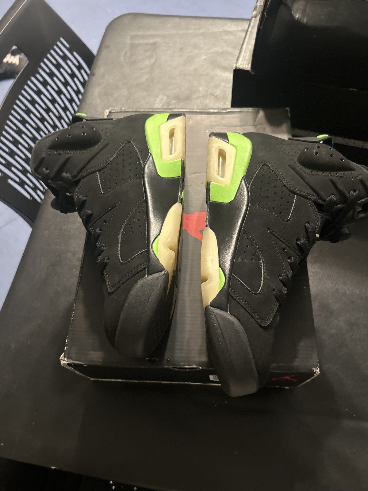 Jordan Brand × Nike Jordan 6 Electric Green Size 9 Size US 9 / EU 42 - 7 Thumbnail