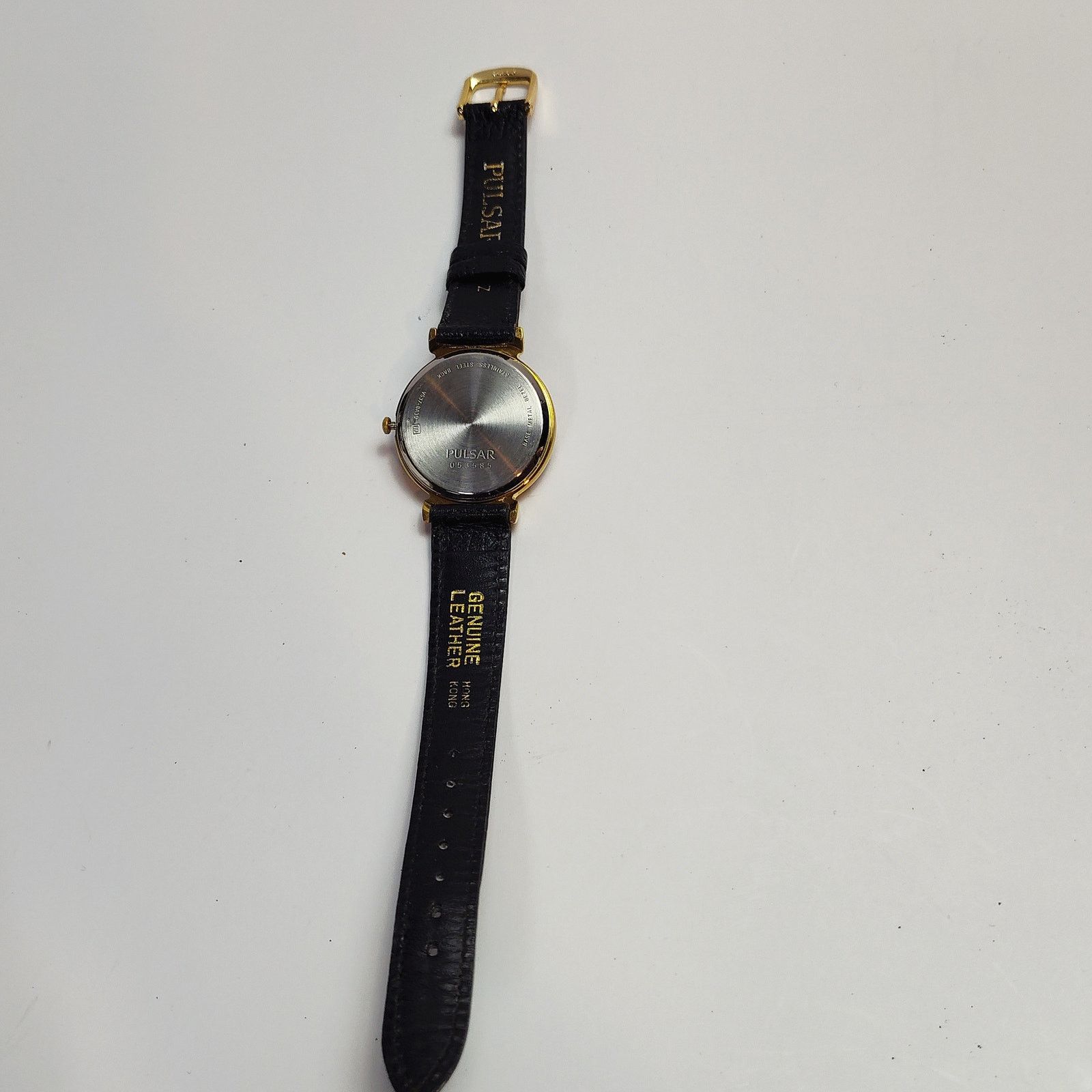 Disney Vintage Mickey Mouse Pulsar Watch Gold Tone Black Dial Date Size ONE SIZE - 4 Thumbnail