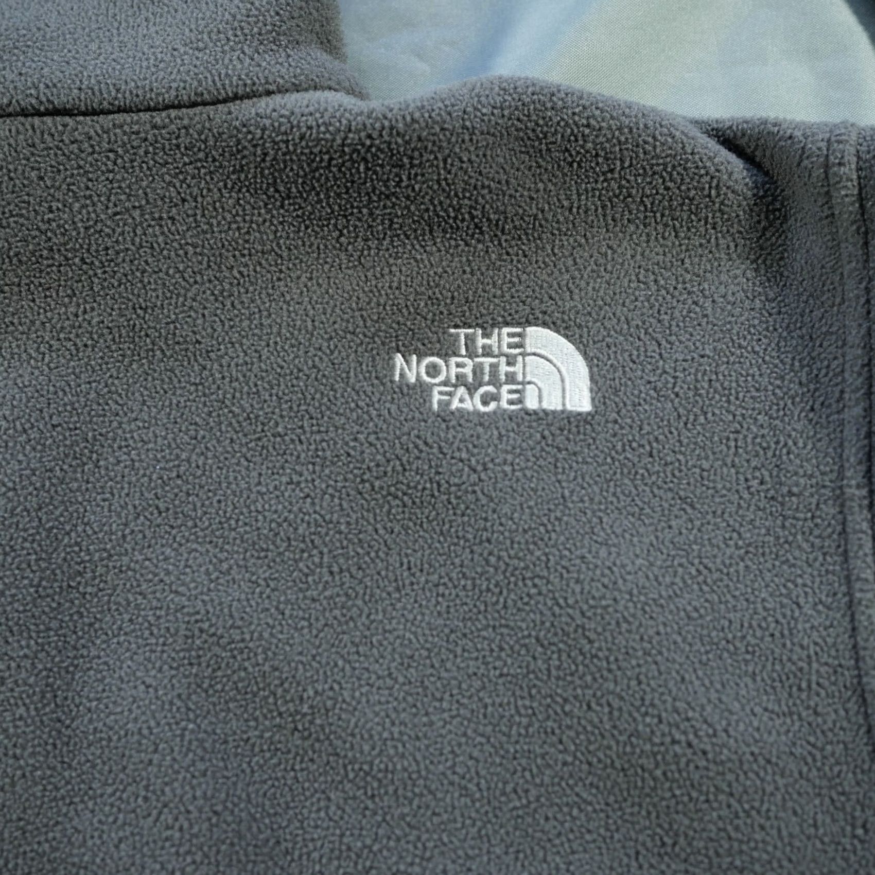 The North Face The North Face Jacket Mens XL Gray Black Polartec Fleece Outdoor Windbreaker Zip Full Pockets Denali Classic Outdoor Mens Size US XL / EU 56 / 4 - 7 Thumbnail