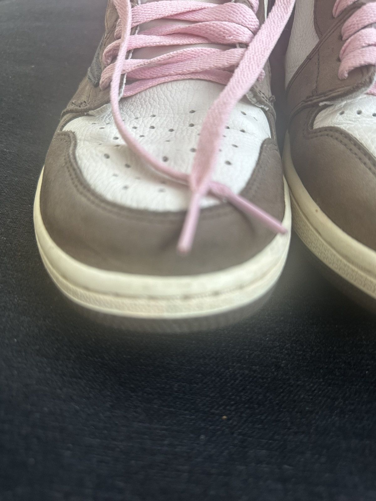 Jordan Brand × Travis Scott Jordan 1 Retro High OG SP Travis Scott Mocha Size US 12 / EU 45 - 13 Thumbnail
