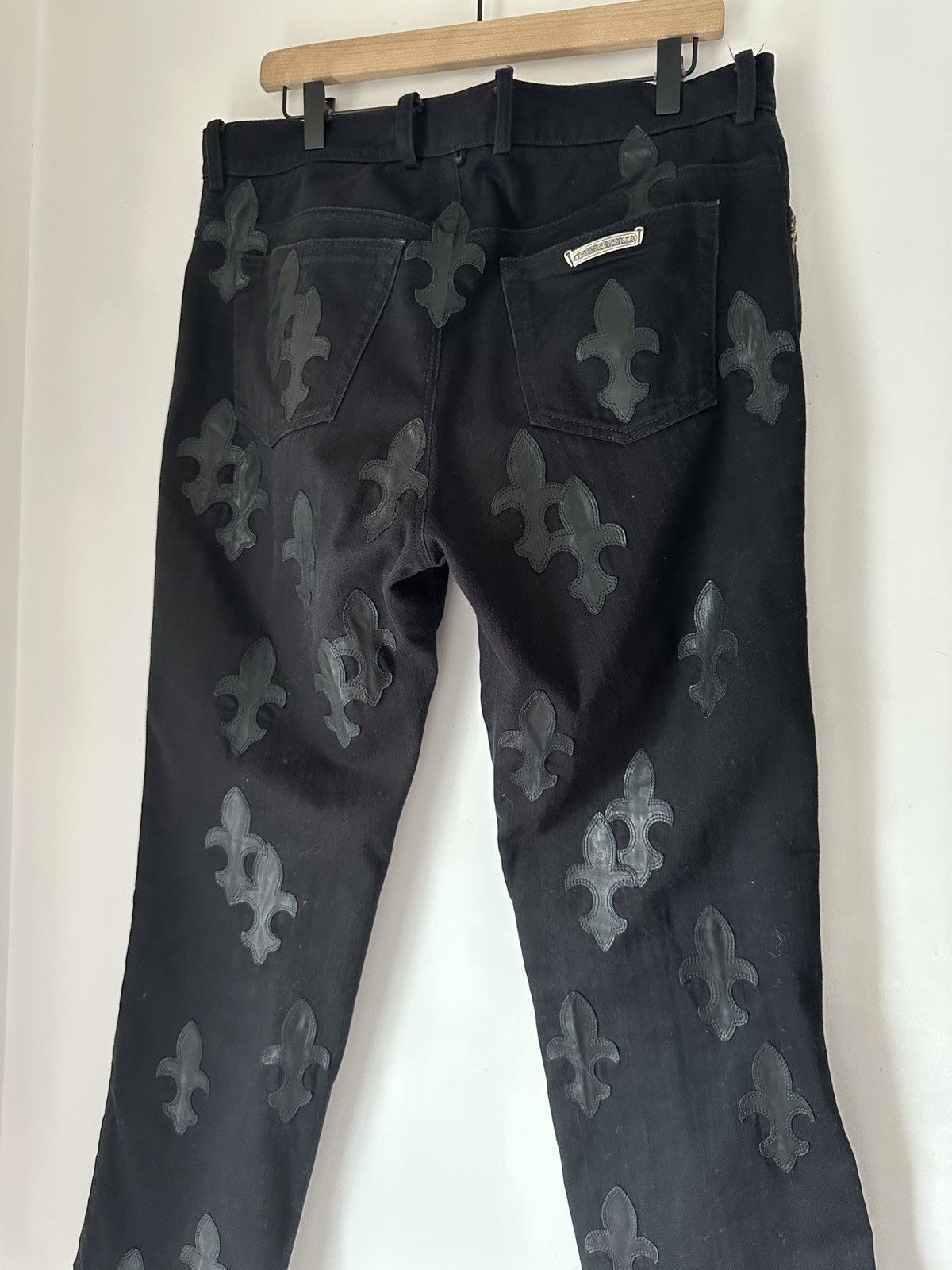 Chrome Hearts Chrome Hearts Le Fleur Leather Patch Double Knee Denim Jeans Size US 34 / EU 50 - 12 Thumbnail