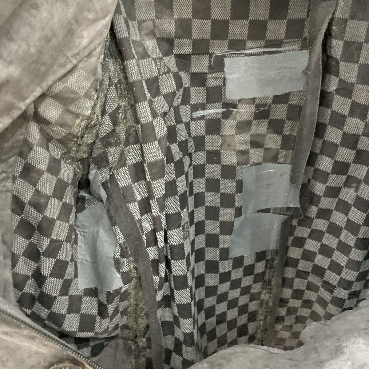 Louis Vuitton Vintage Louis Vuitton Distressed Jacket Size US L / EU 52-54 / 3 - 10 Thumbnail