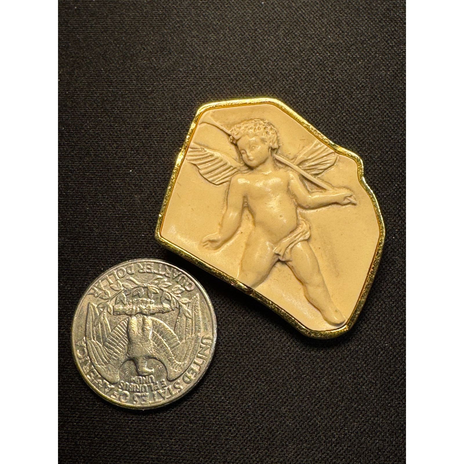 Other Vintage Cherub Cameo Vatican Library Collection Brooch Size ONE SIZE - 3 Thumbnail