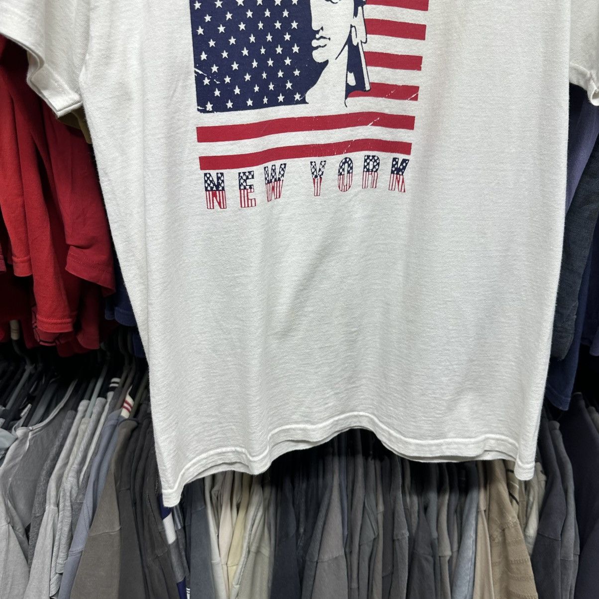 If Six Was Nine VTG Adult New York City T-shirts Big Logo Y2K Size M 00s Size US M / EU 48-50 / 2 - 5 Thumbnail