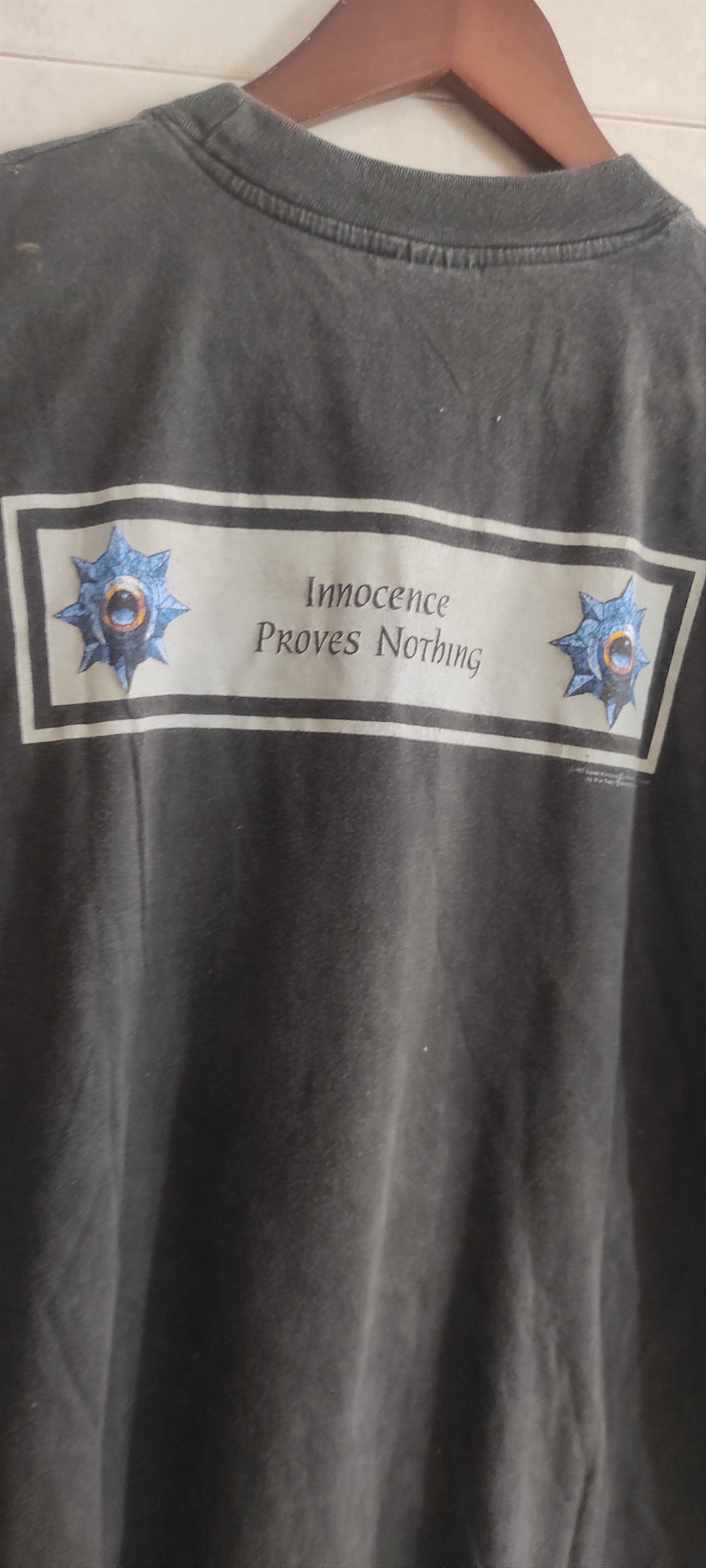 Vintage Warhammer Blue Grape Tee 1997 Innocence Proves Nothing Size US L / EU 52-54 / 3 - 18 Thumbnail