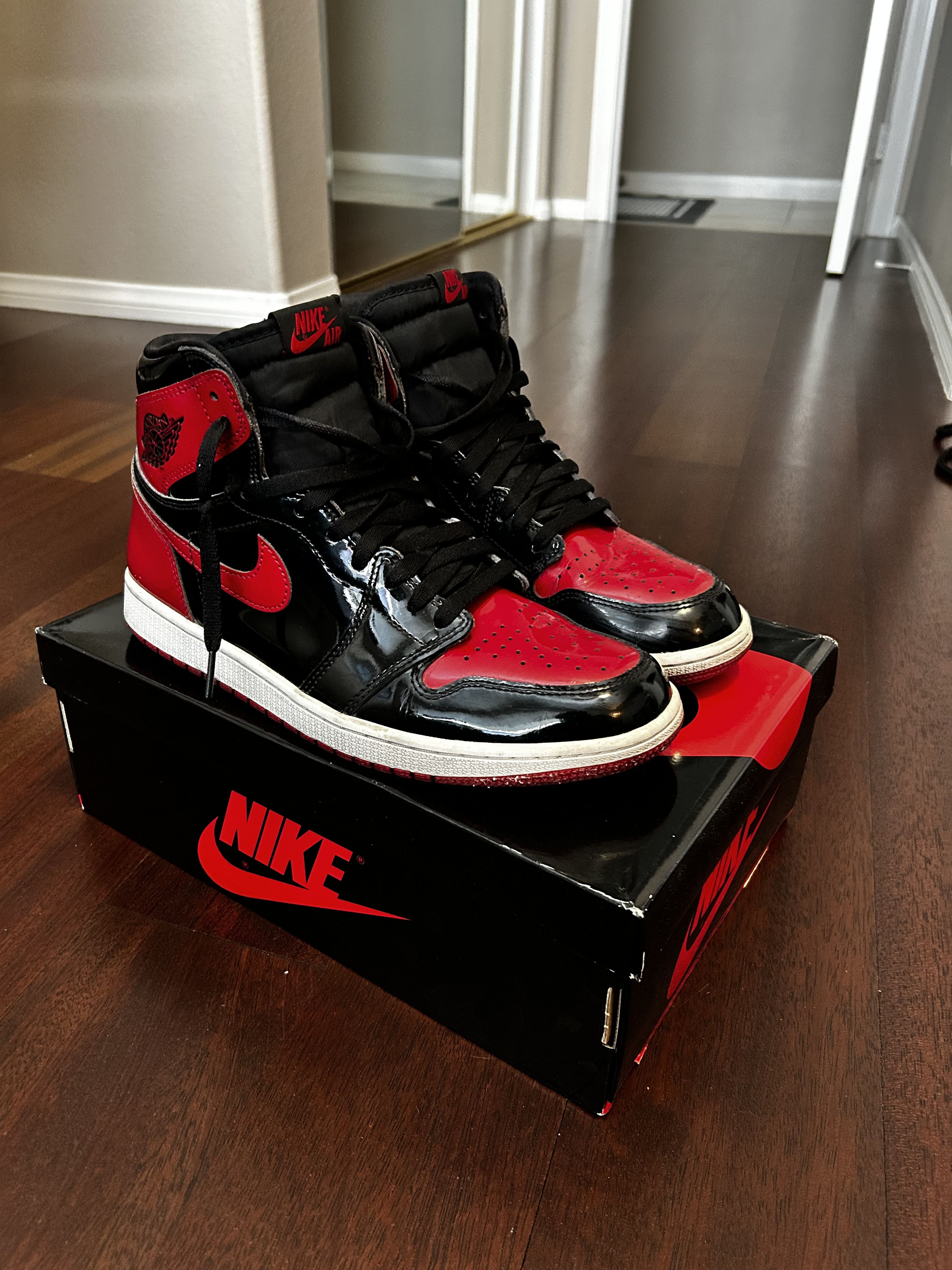 Nike Nike Jordan 1 Patent Bred - Size 10.5 Mens -Lightly Used Size US 10.5 / EU 43-44 - 1 Thumbnail