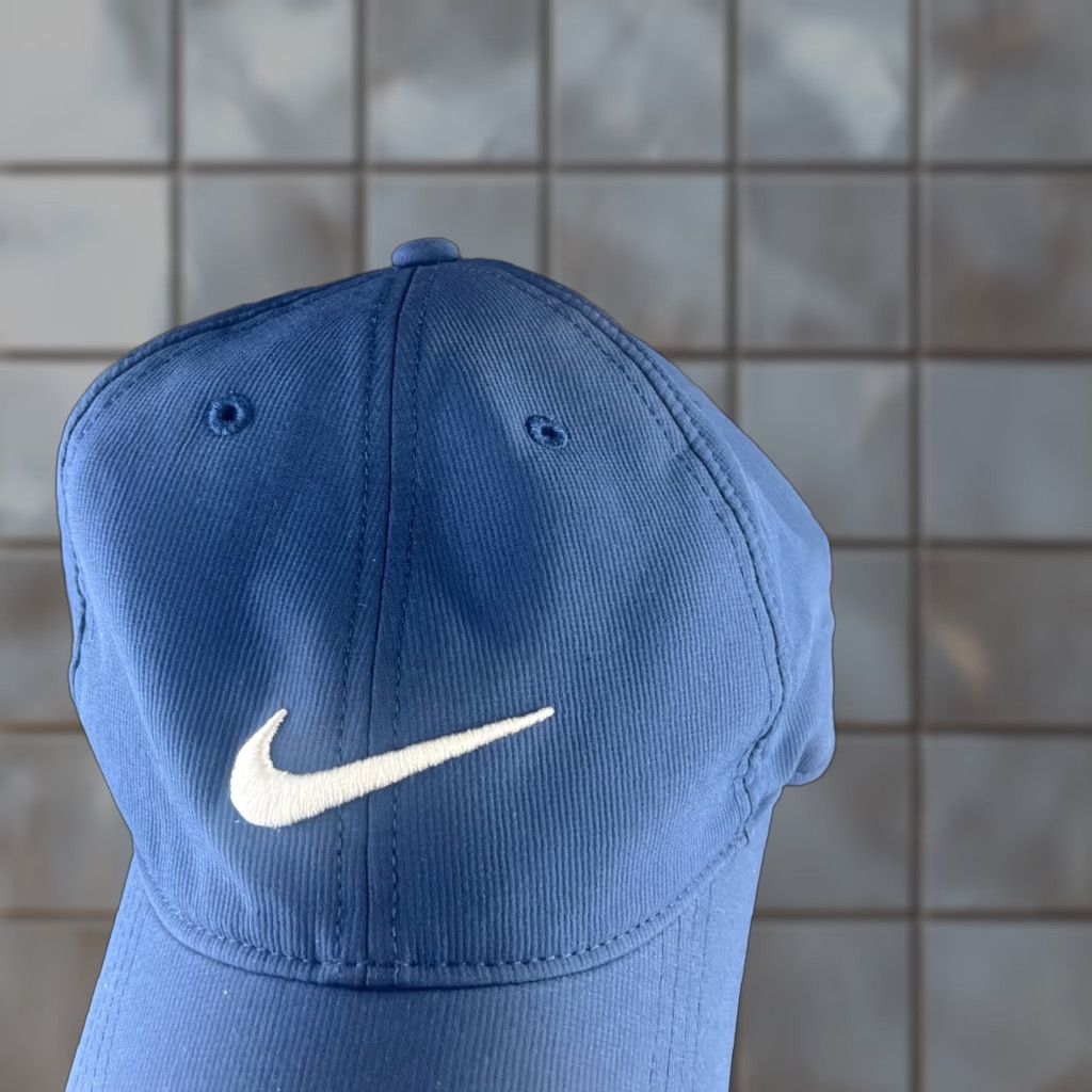 Camel VINTAGE Nike Strapback Swoosh Golf Hat Denim Blue OS Men Baseball Cap Size ONE SIZE - 1 Thumbnail