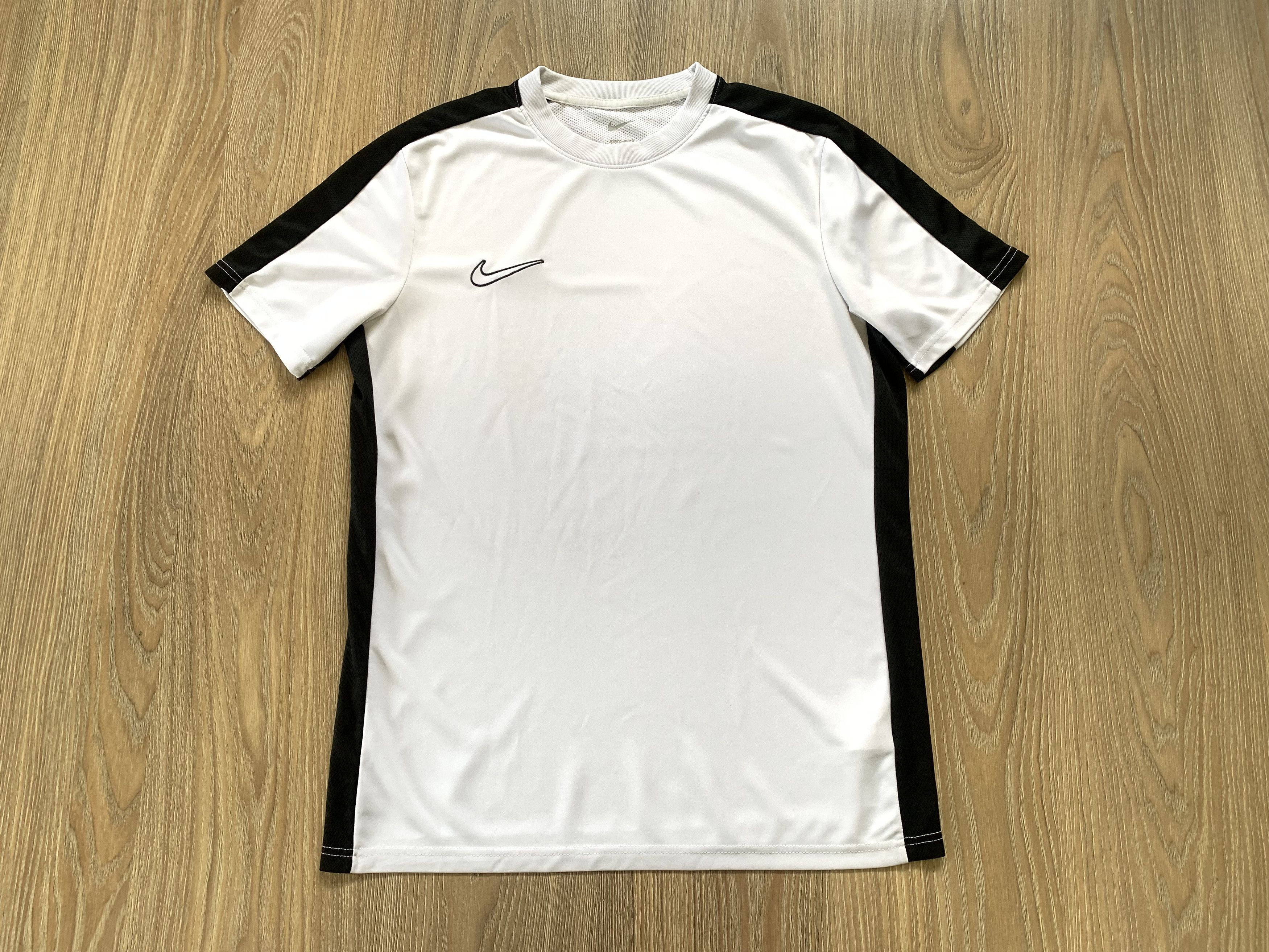 Nike Nike Slim Fit Academy Men's White Training T Shirt Size US L / EU 52-54 / 3 - 2 Thumbnail