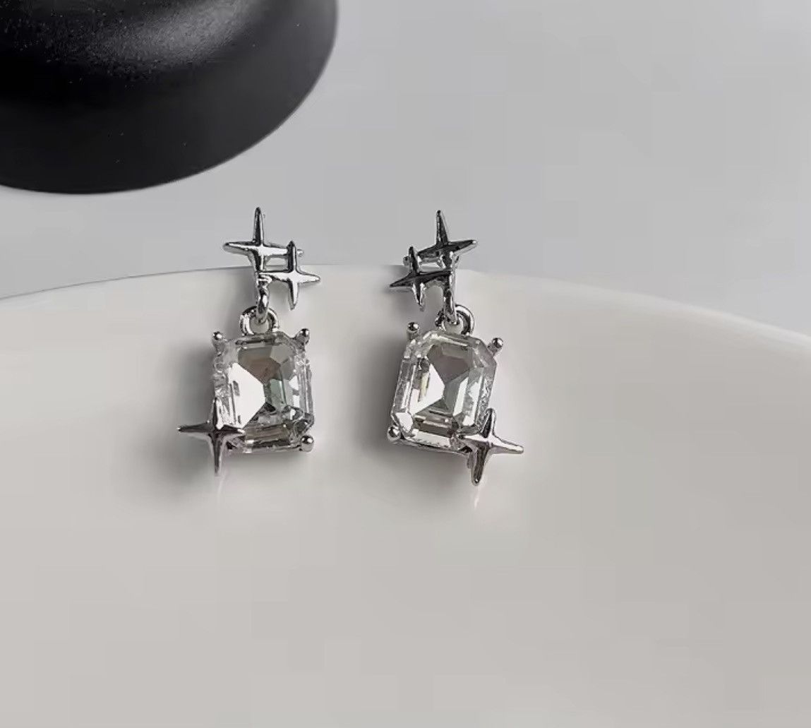 Jewelry Crystal Stone Earrings Chrome Spike Jewelry Size ONE SIZE - 1 Thumbnail