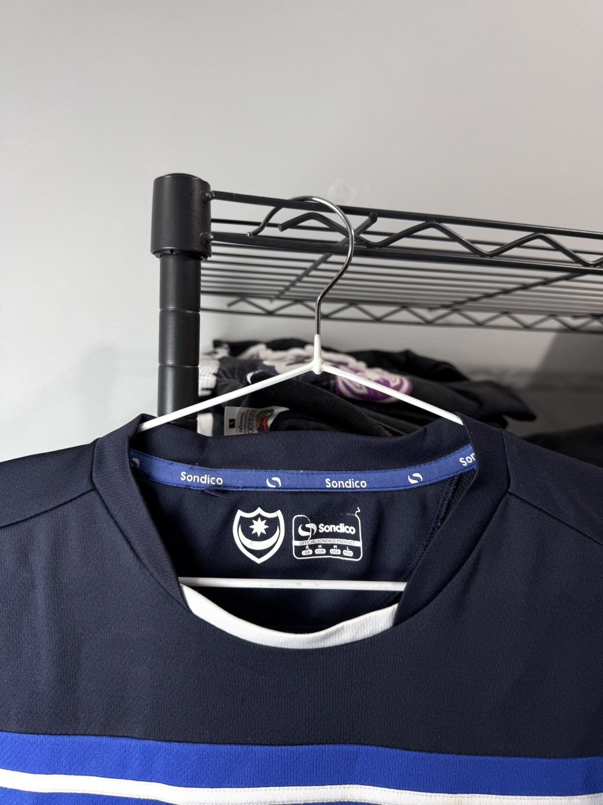 Vintage Sondico Portsmouth Pompey Neil Soccer Jersey T Shirt Size US M / EU 48-50 / 2 - 5 Thumbnail