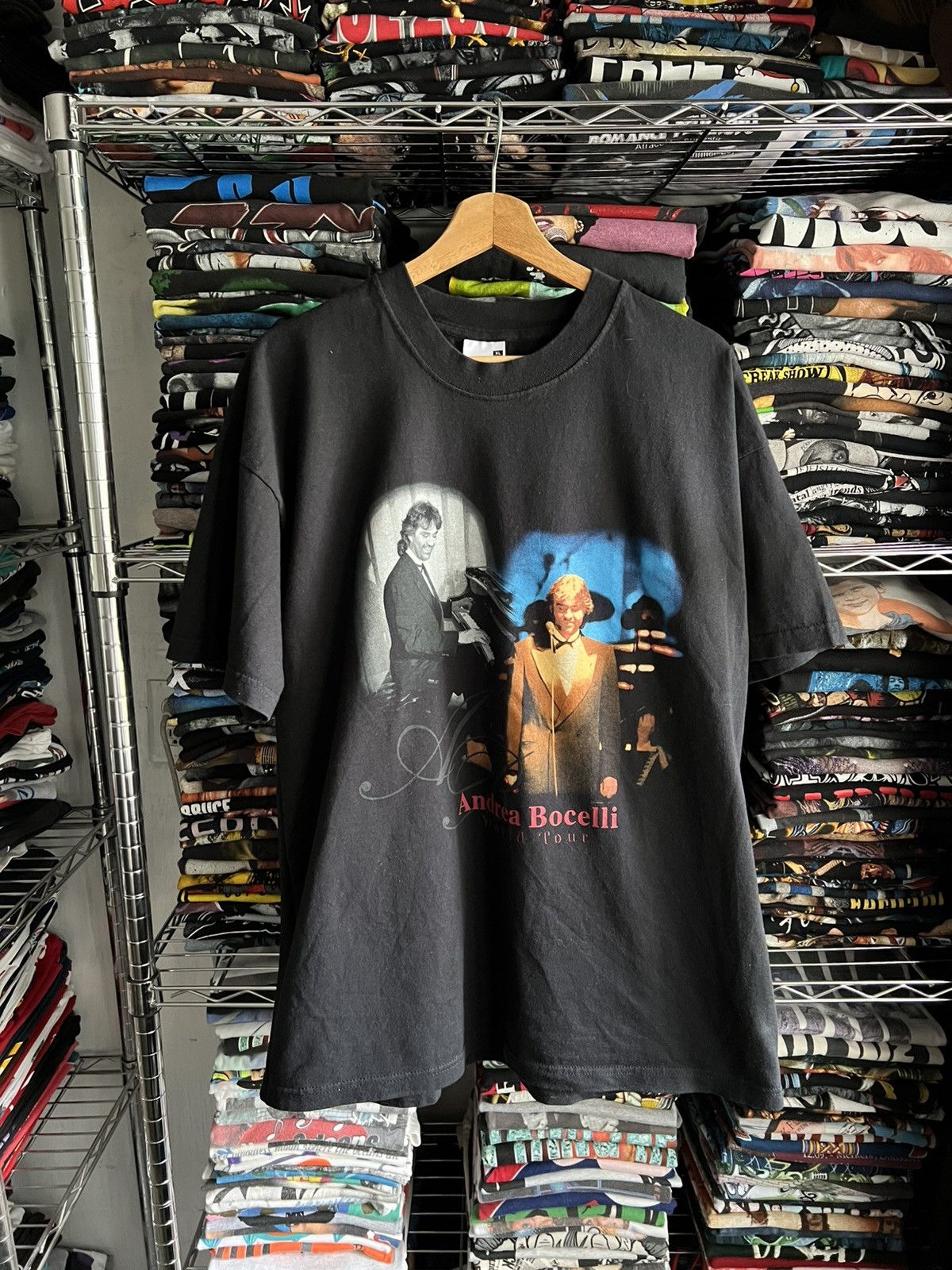 Band Tees 2000s Andrea Bocelli World Tour Tee Size US XL / EU 56 / 4 - 1 Thumbnail