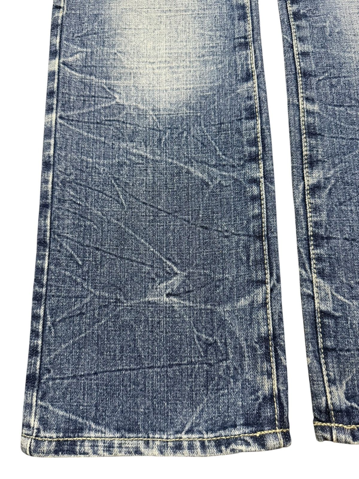 KMRii Vintage Japanese Brand Faded Thunder Wash Distress Loose Fit Size US 30 / EU 46 - 7 Thumbnail