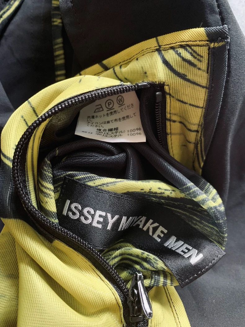 Issey Miyake ISSEY MIYAKE size 2 Compound fiber leisure blazer 2504-Nex Size 38R - 5 Thumbnail