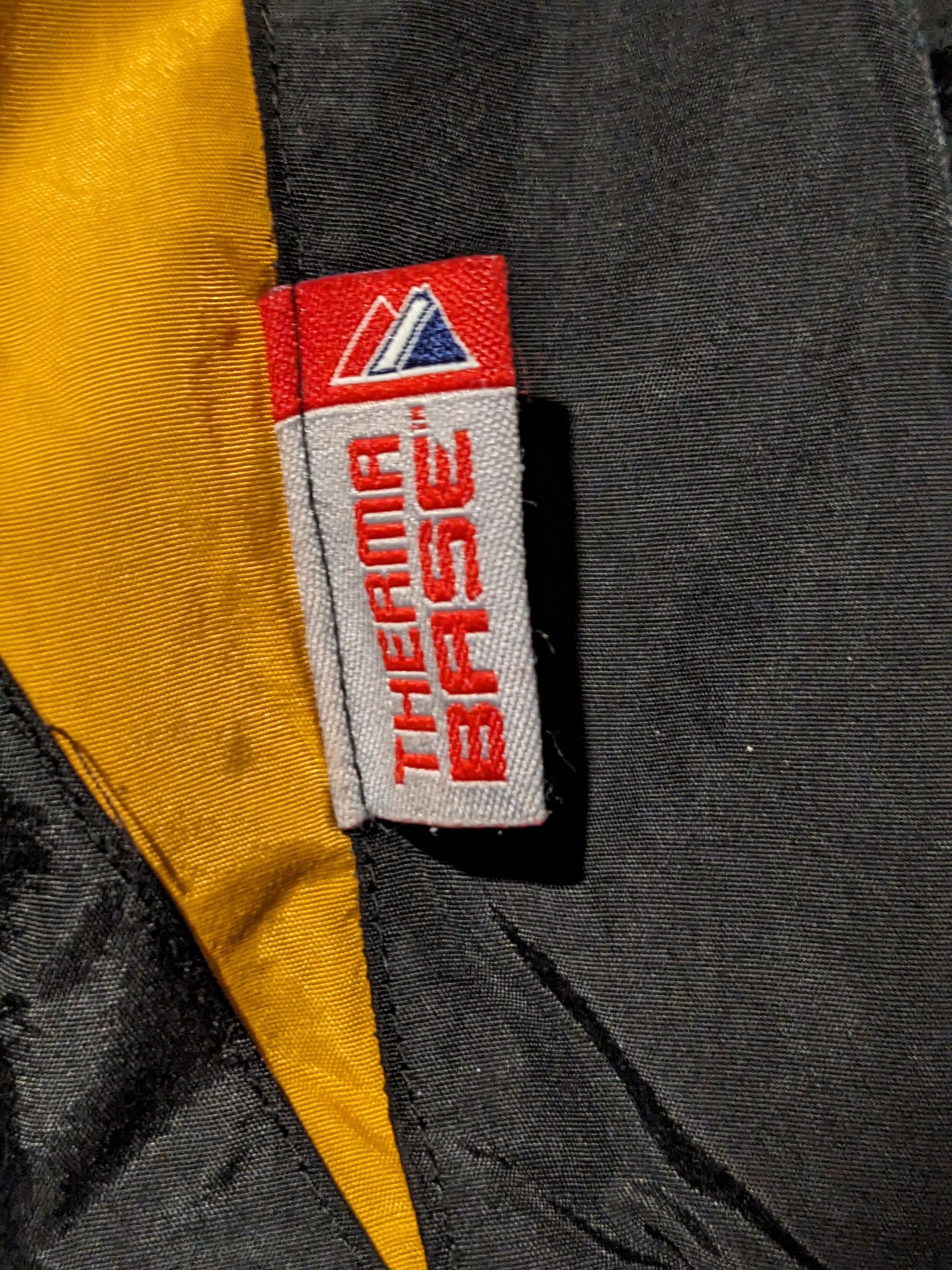Majestic Vintage Pittsburgh Pirates Majestic Thermal Base Jacket Size US XL / EU 56 / 4 - 7 Thumbnail