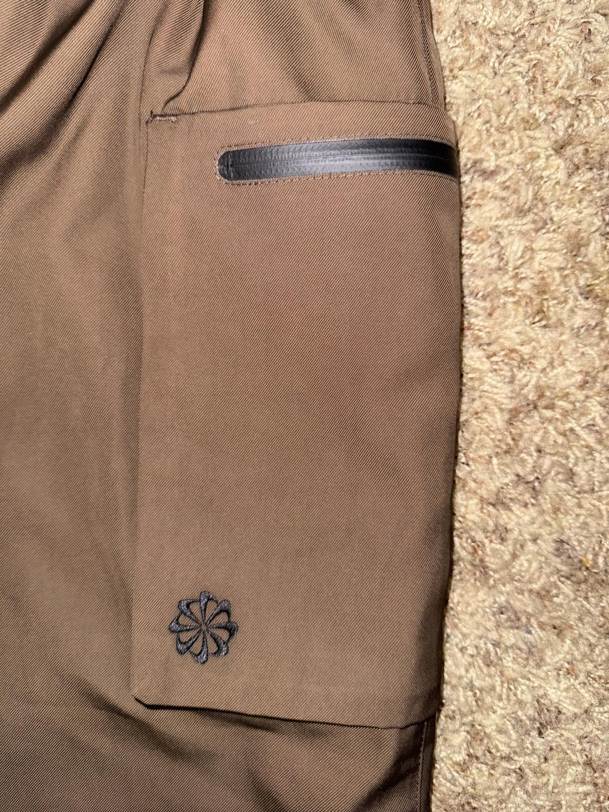 Nike Nike Sportswear Tech Pack Brown Woven Utility Shorts Smaple Size US 32 / EU 48 - 5 Thumbnail