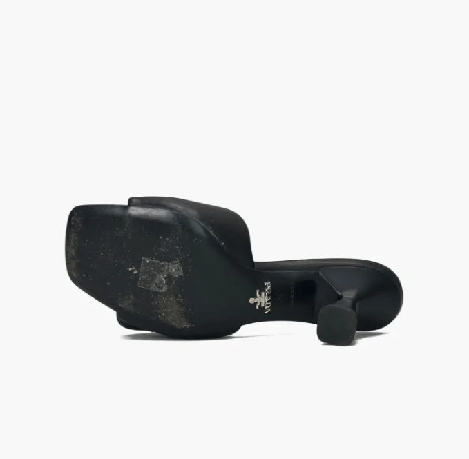 Prada Prada round toe slip-on loafers Size US 8 / IT 38 - 6 Thumbnail