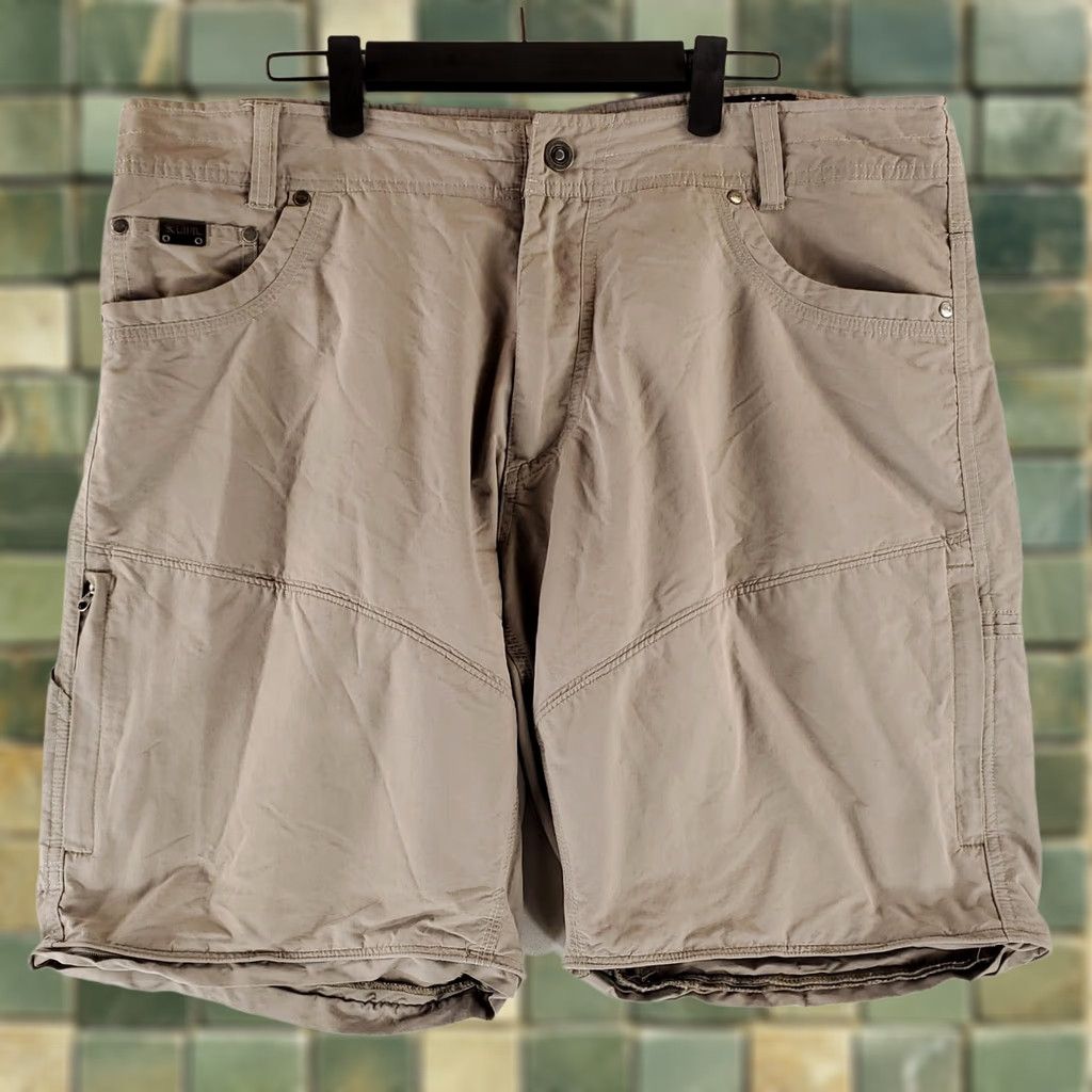 Vintage Kuhl Liberator Convertible Stealth Shorts Tan Mens 38 Chino Brown Regular Men Mens 38 Shorts Size US 38 / EU 54 - 1 Thumbnail
