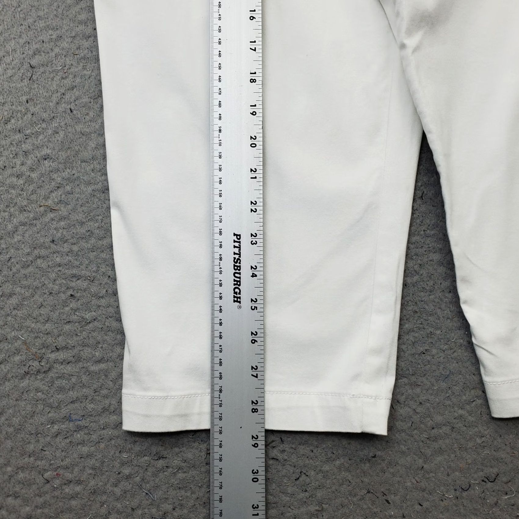 Gloria Vanderbilt Gloria Vanderbilt Capri Pants Womens 12 White Stretch Slim Leg Belted Waist Size 34" / US 12 / IT 48 - 3 Thumbnail