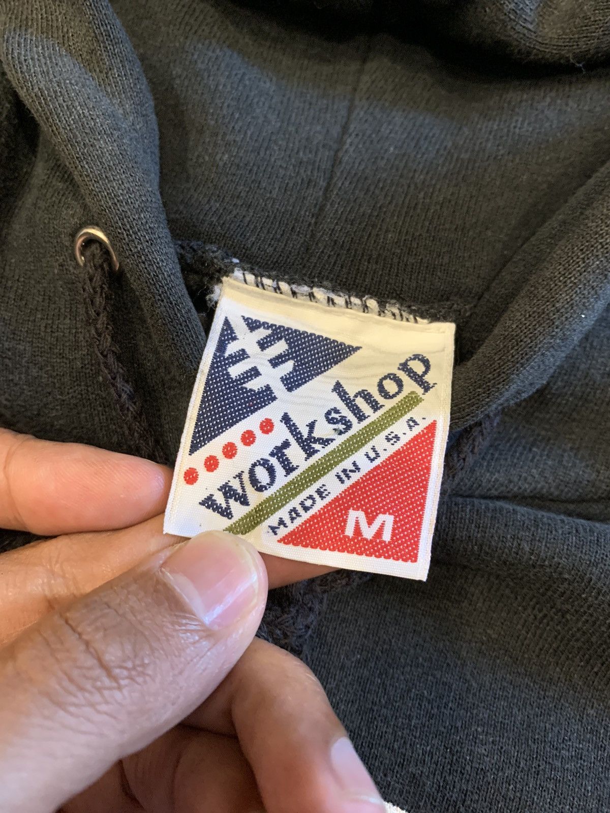 Vintage Vintage Alien Workshop Hoodie Size US M / EU 48-50 / 2 - 4 Thumbnail