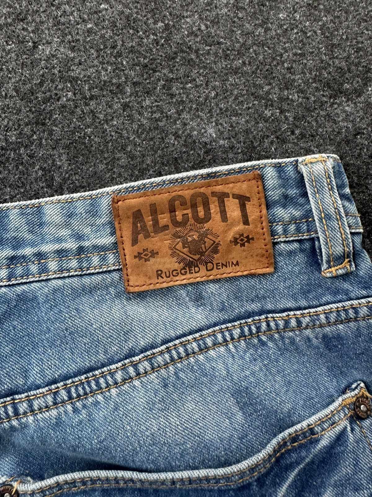 Japanese Brand Alcott Rugged Denim Distressed Washed Denim D105 Size US 34 / EU 50 - 5 Thumbnail