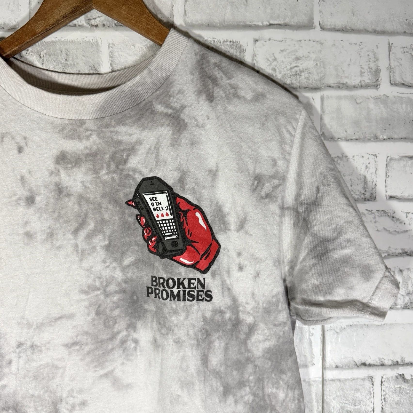 Broken Promises Co. BROKEN PROMISES Graphic Tee 100% Cotton Adult Medium Gray Mens Size US M / EU 48-50 / 2 - 3 Thumbnail