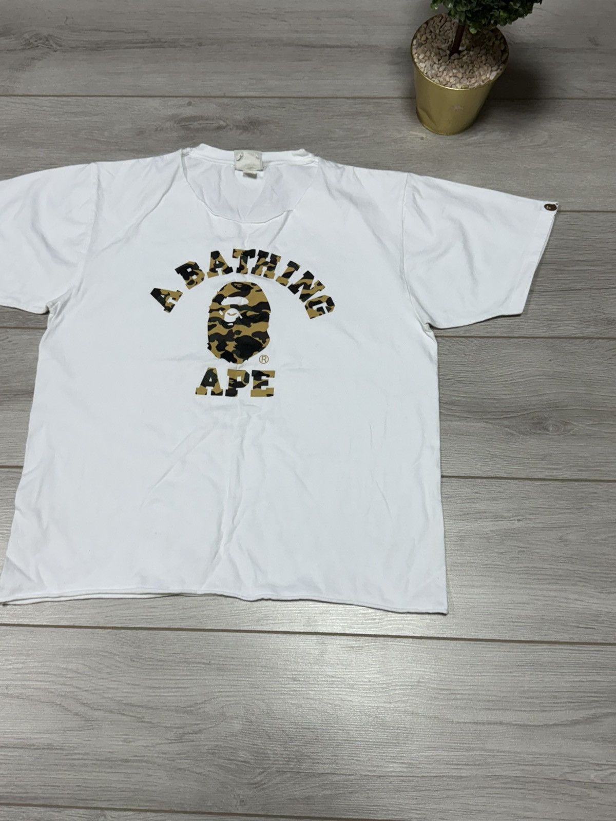 Bape Bape ape head camo tee shirt Japan Size US L / EU 52-54 / 3 - 3 Thumbnail
