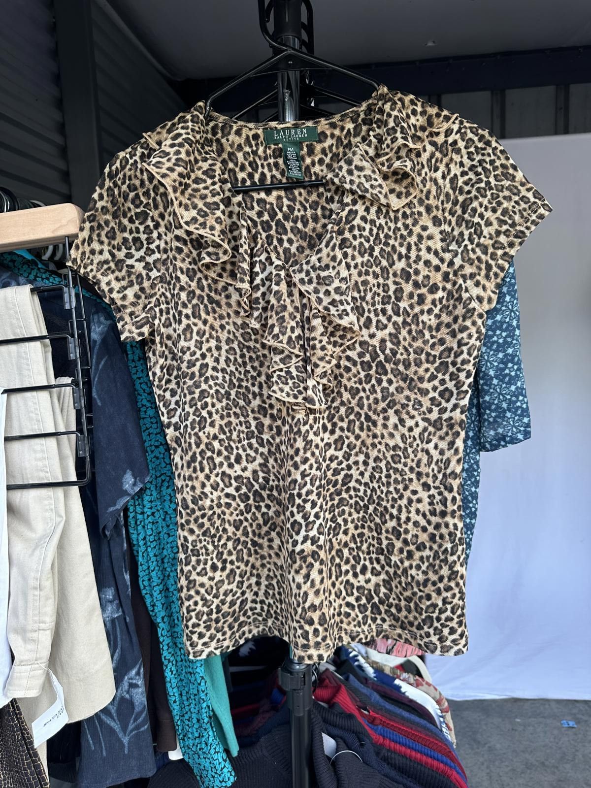 Lauren Ralph Lauren Lauren Ralph Lauren Leopard Print Ruffle Top Size M / US 6-8 / IT 42-44 - 1 Thumbnail