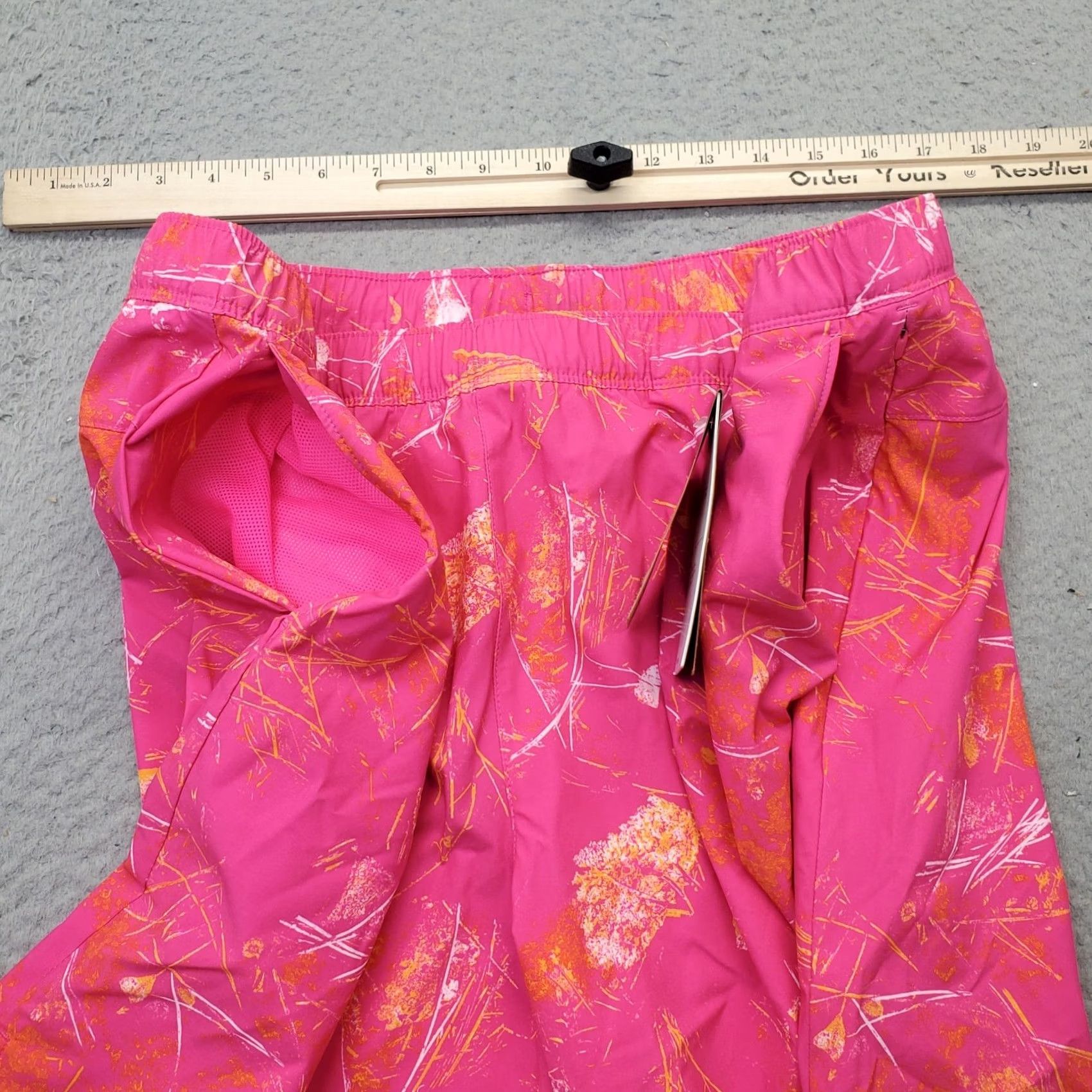 The North Face The North Face Wander Shorts Mens XL Multi FlashDry Zip Pocket Elastic Waistband Mens XL Size US 36 / EU 52 - 7 Thumbnail
