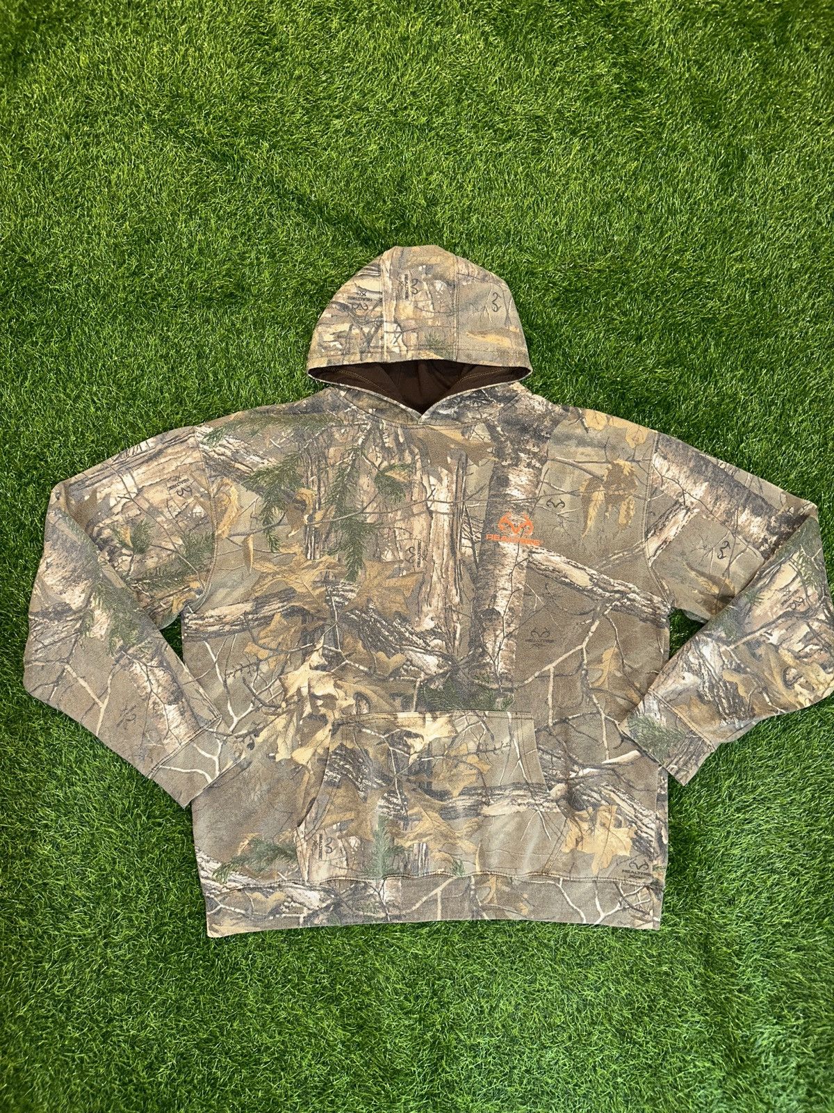 Realtree Y2k realtree camoflauge hoodie size XL Size US XL / EU 56 / 4 - 1 Thumbnail