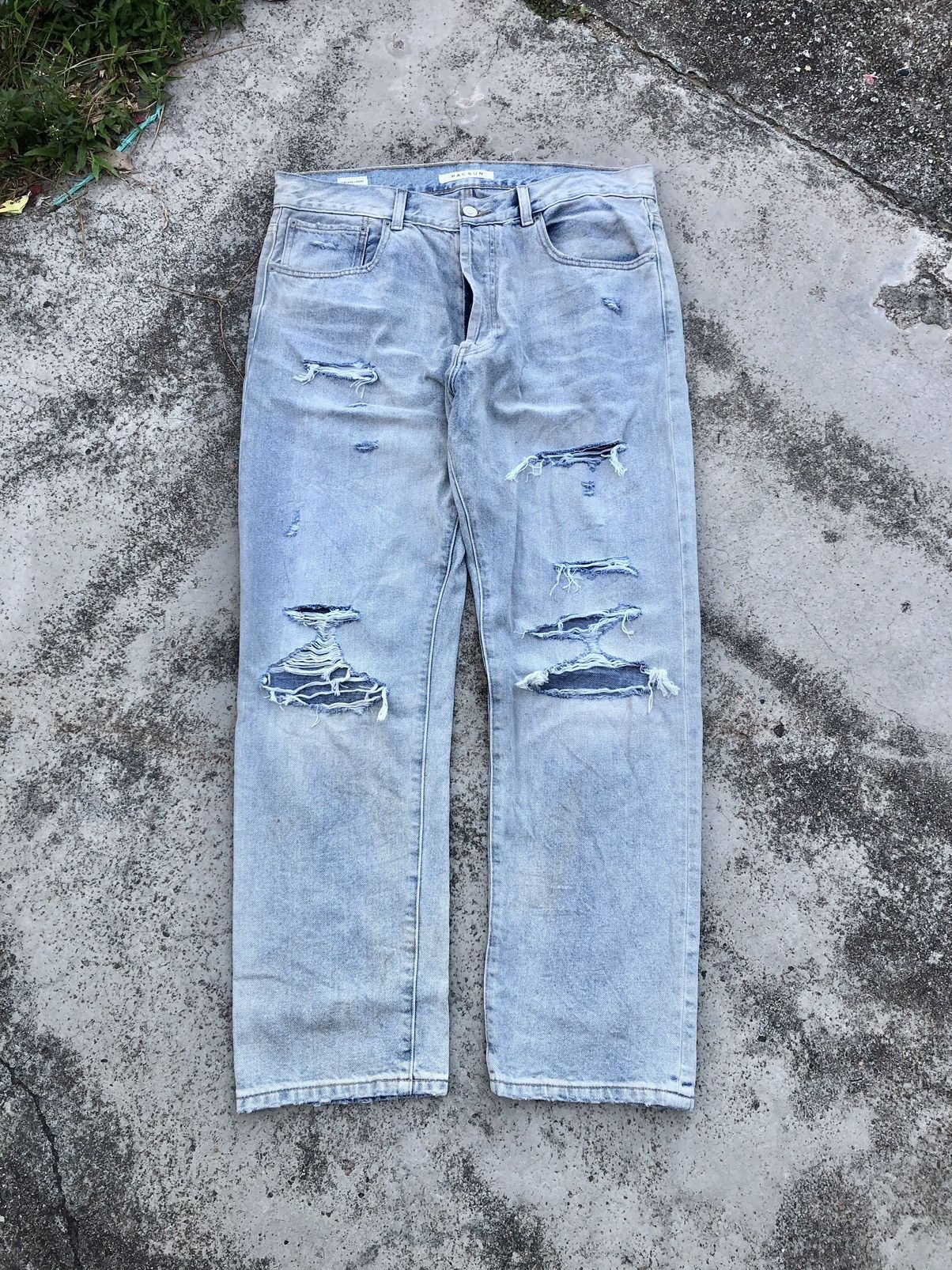 Pacsun VINTAGE LOOSE PACSUN DISTRESSED DENIM Size US 35 - 1 Thumbnail