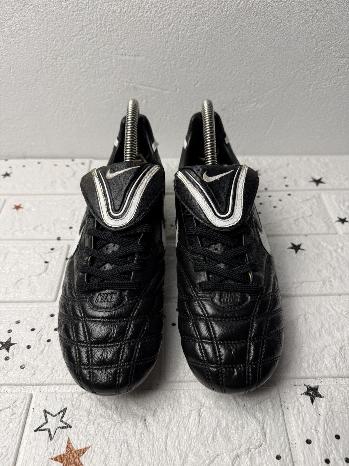 Nike Nike Tiempo Legend III SG Elite 366202-017 US7 UK6 EUR40 Size US 7 / EU 40 - 5 Thumbnail