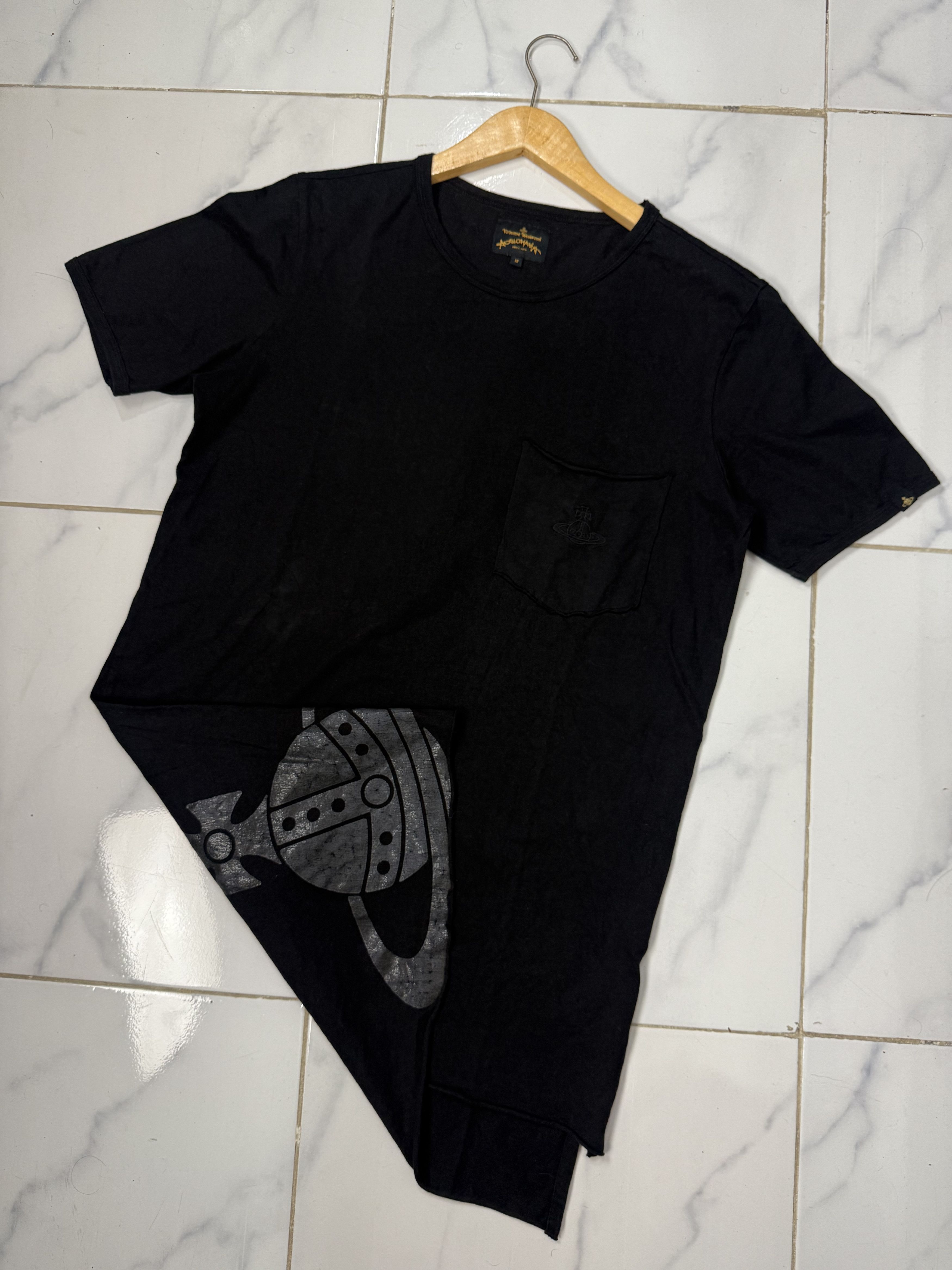 Vivienne Westwood Vivienne Westwood Tail Black Tshirt Size M / US 6-8 / IT 42-44 - 1 Thumbnail