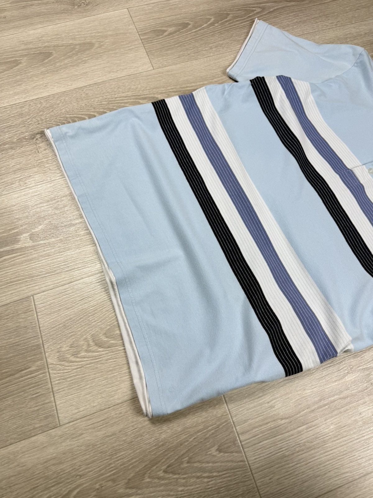 Yves Saint Laurent Yves Saint Laurent Blue Striped Polos Shirt Vintage Size XXL Size US XXL / EU 58 / 5 - 6 Thumbnail