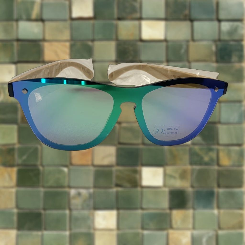 Vintage NEW Unbranded Sunglasses Bamboo Tinted Blue Green UV 400 Size ONE SIZE - 1 Thumbnail